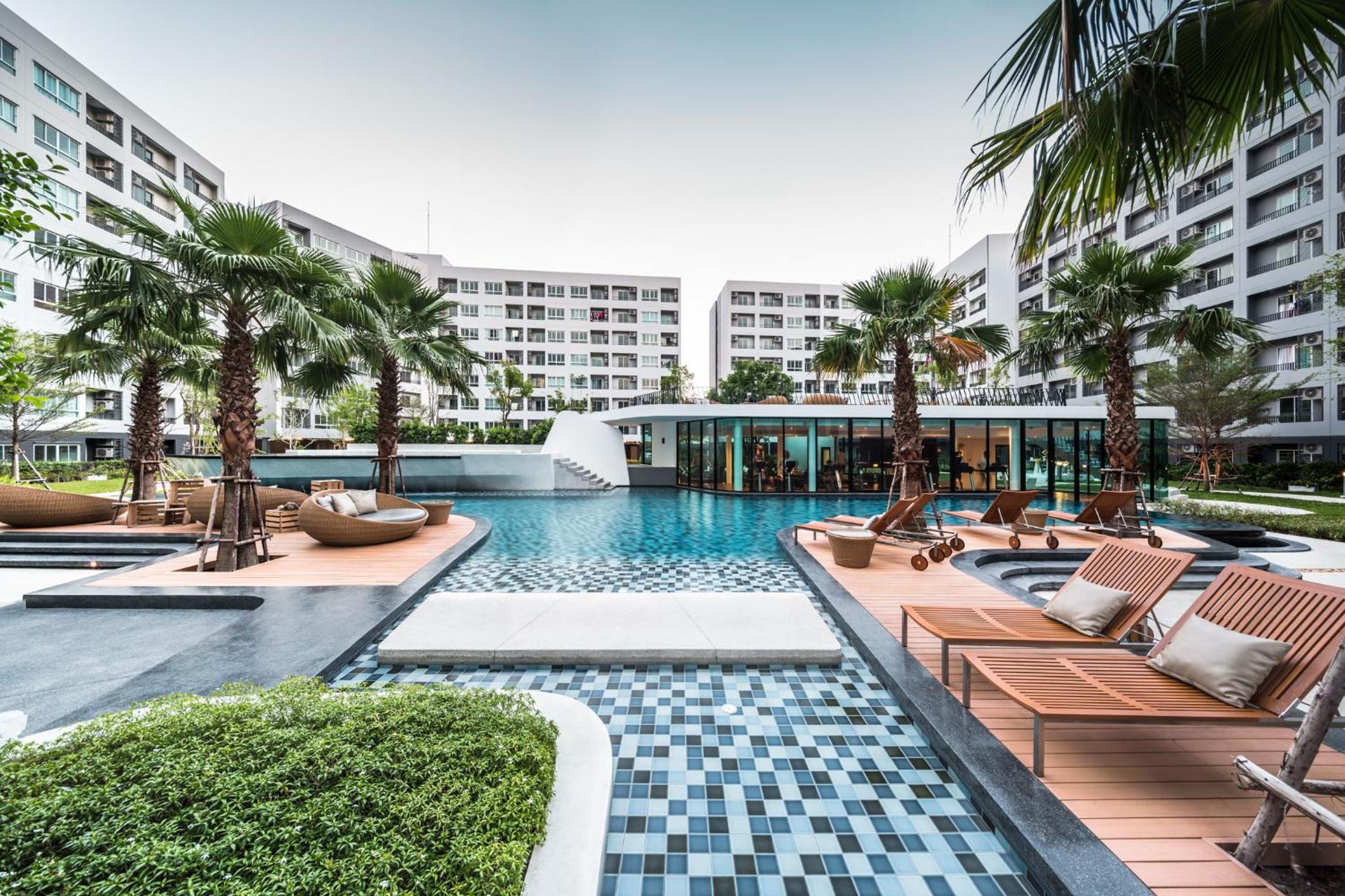 Triple Room With Pool View photo 2