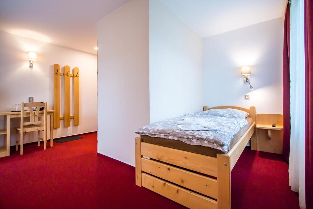 带阳台的单人房