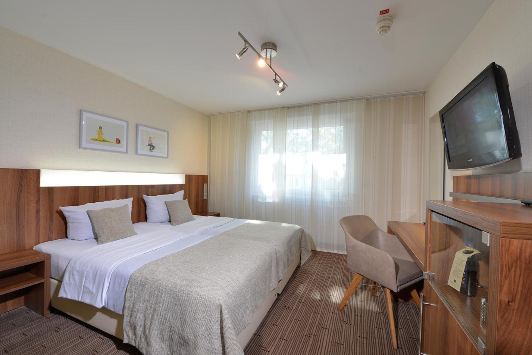 Double Room - Photo 4