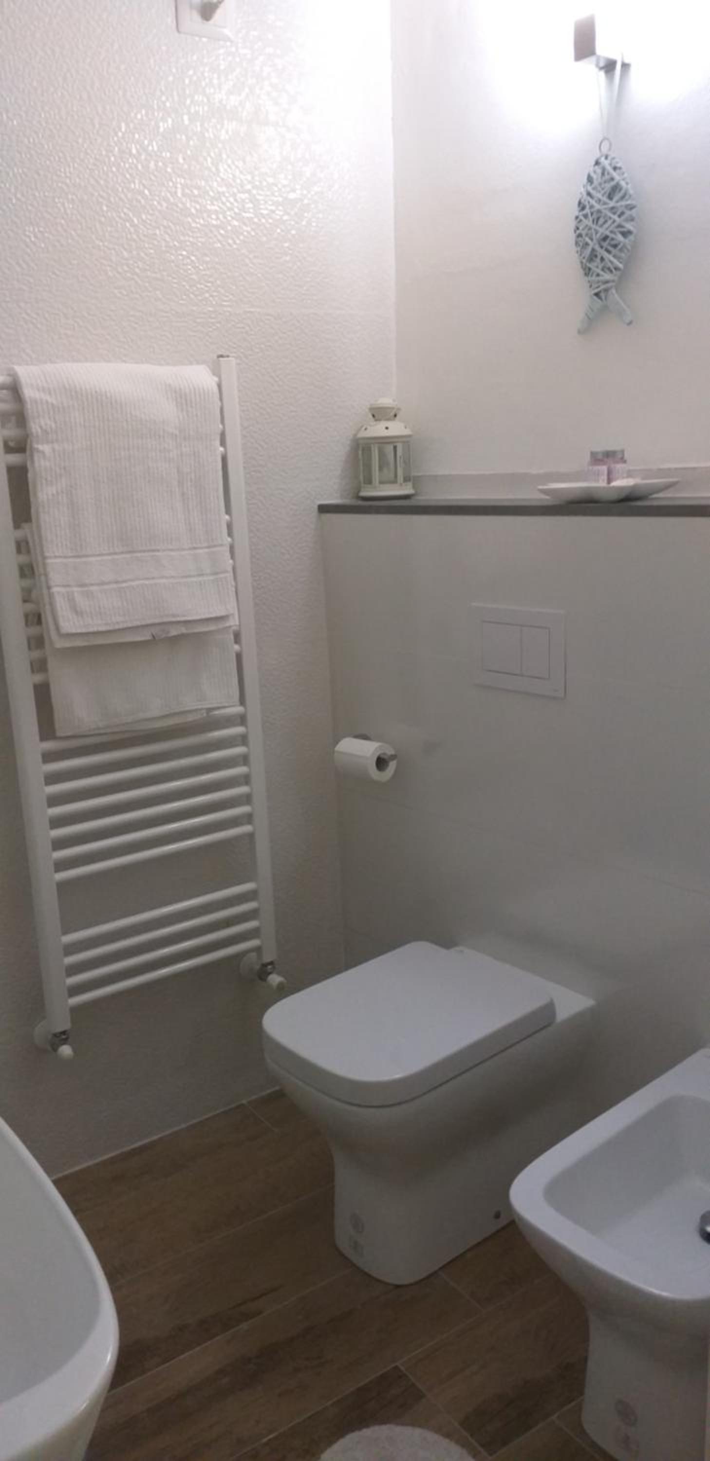 Deluxe Room (2 Adults + 1 Child) - Photo 42