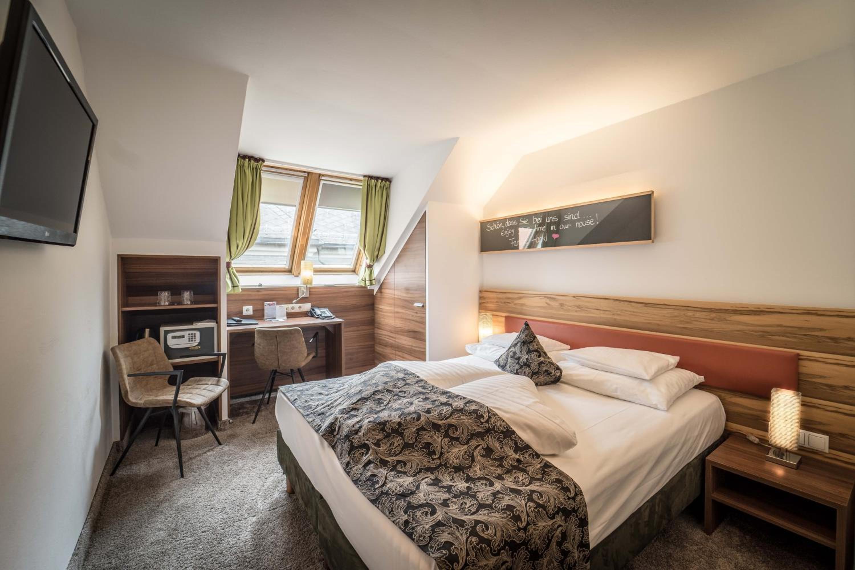 Classic Double Room - Photo 5
