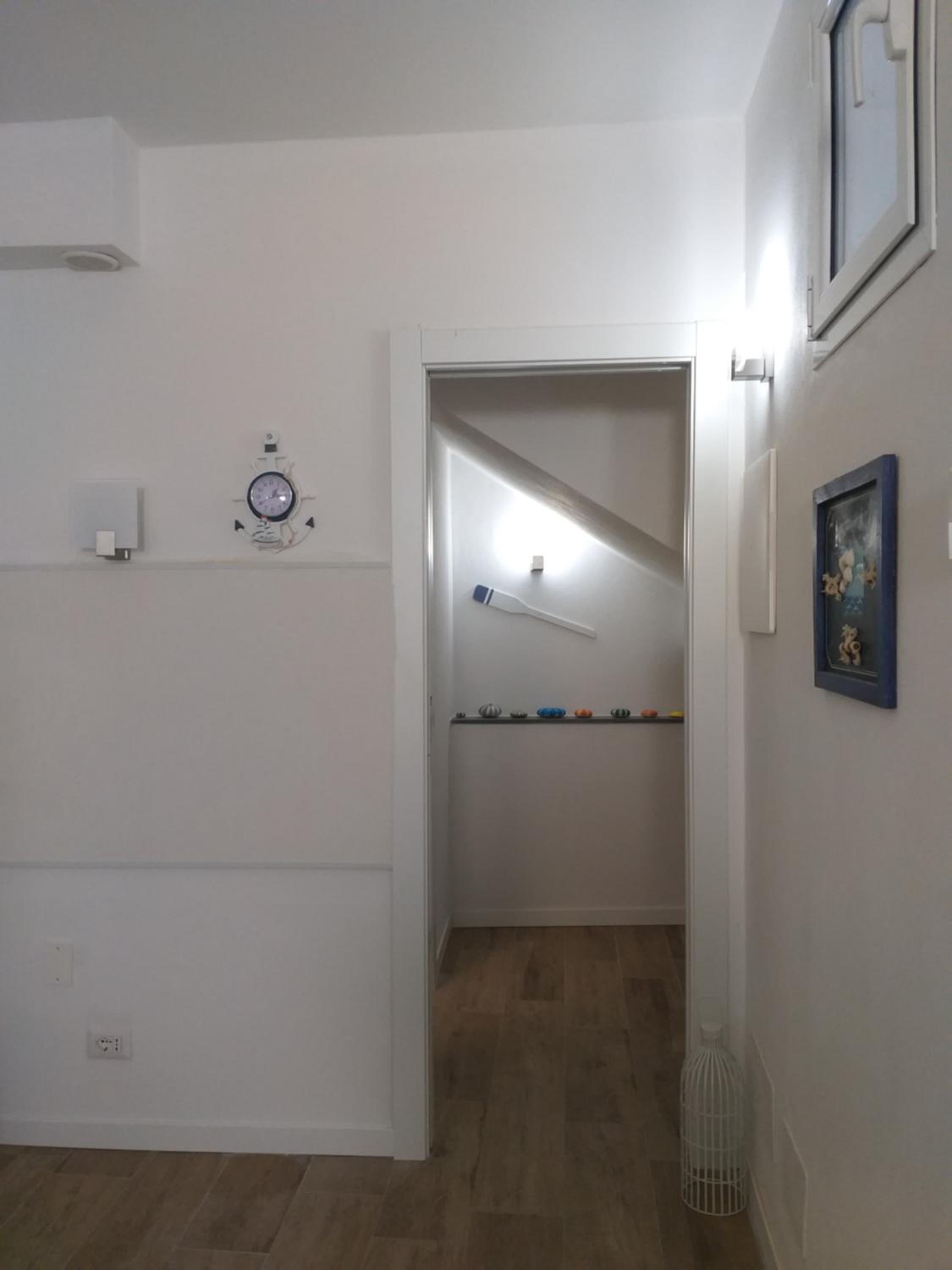 Deluxe Room (2 Adults + 1 Child) - Photo 36