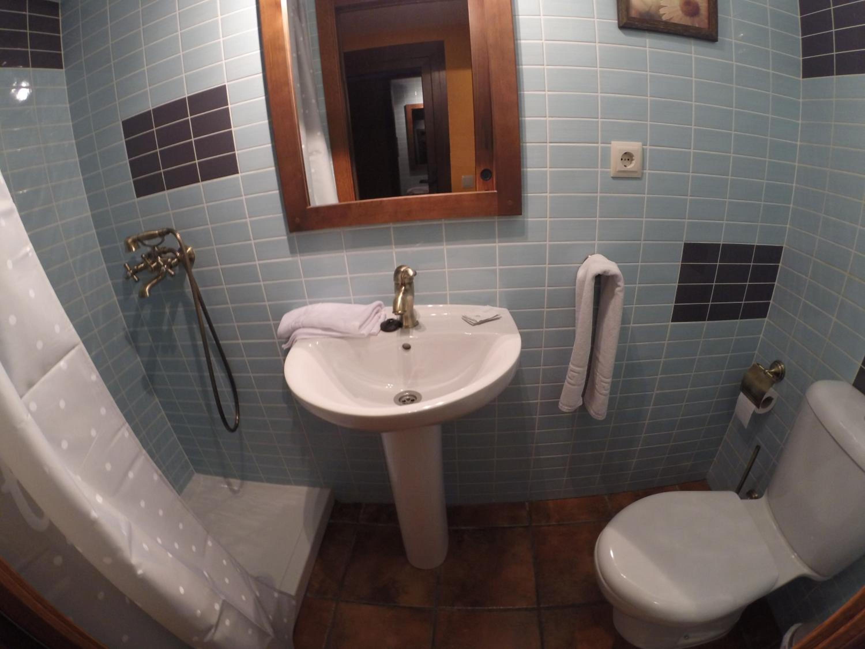 Three-Bedroom House - Photo 16