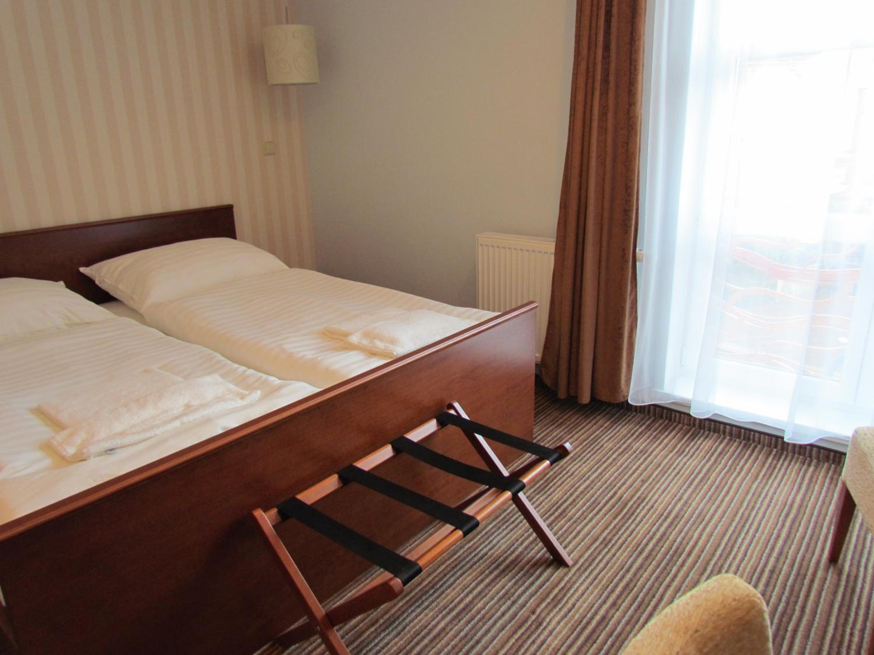 Standard Double or Twin Room photo 3