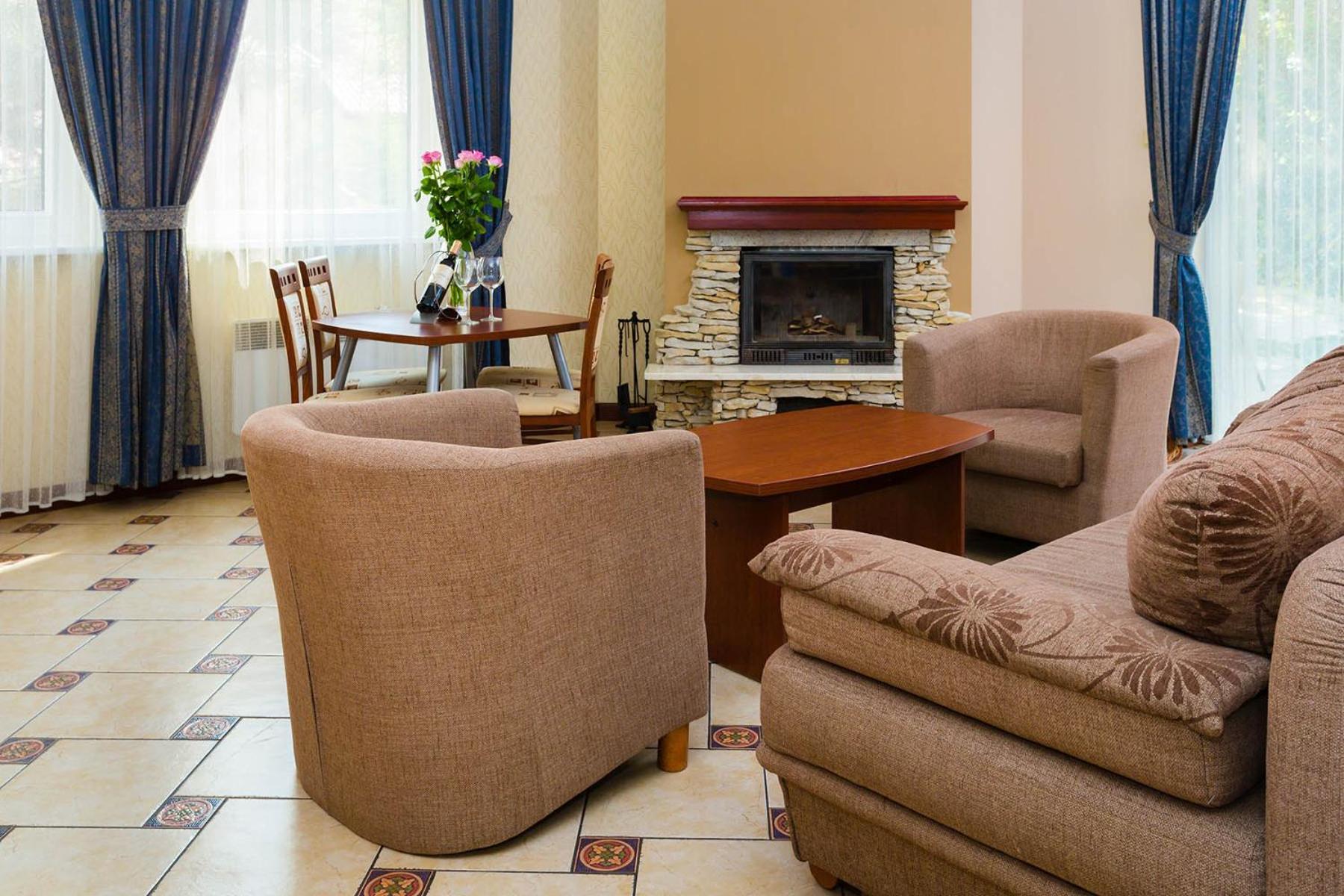 Deluxe Plus Bungalow (6 Adults) photo 1