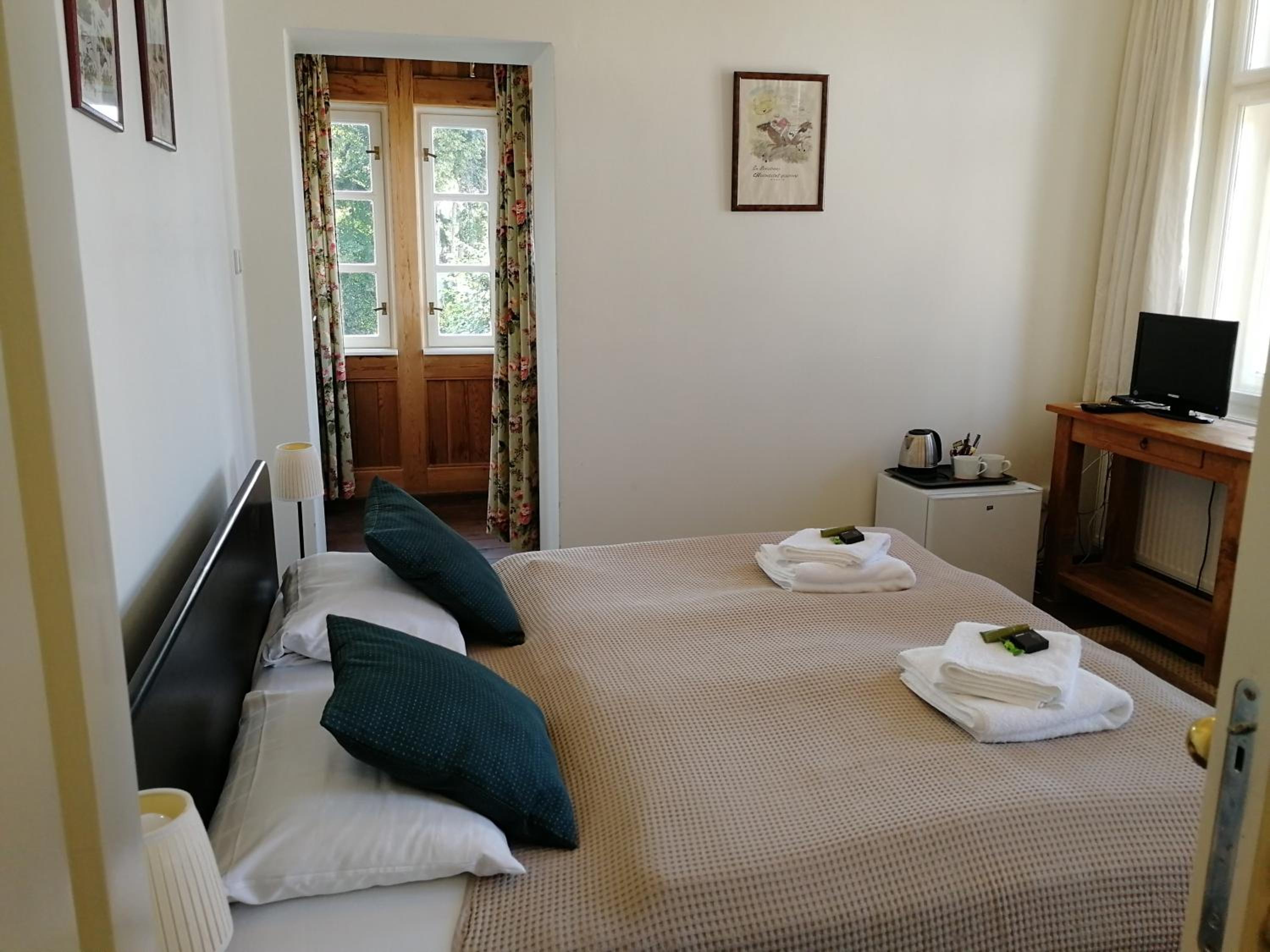 Small Double Room photo 1