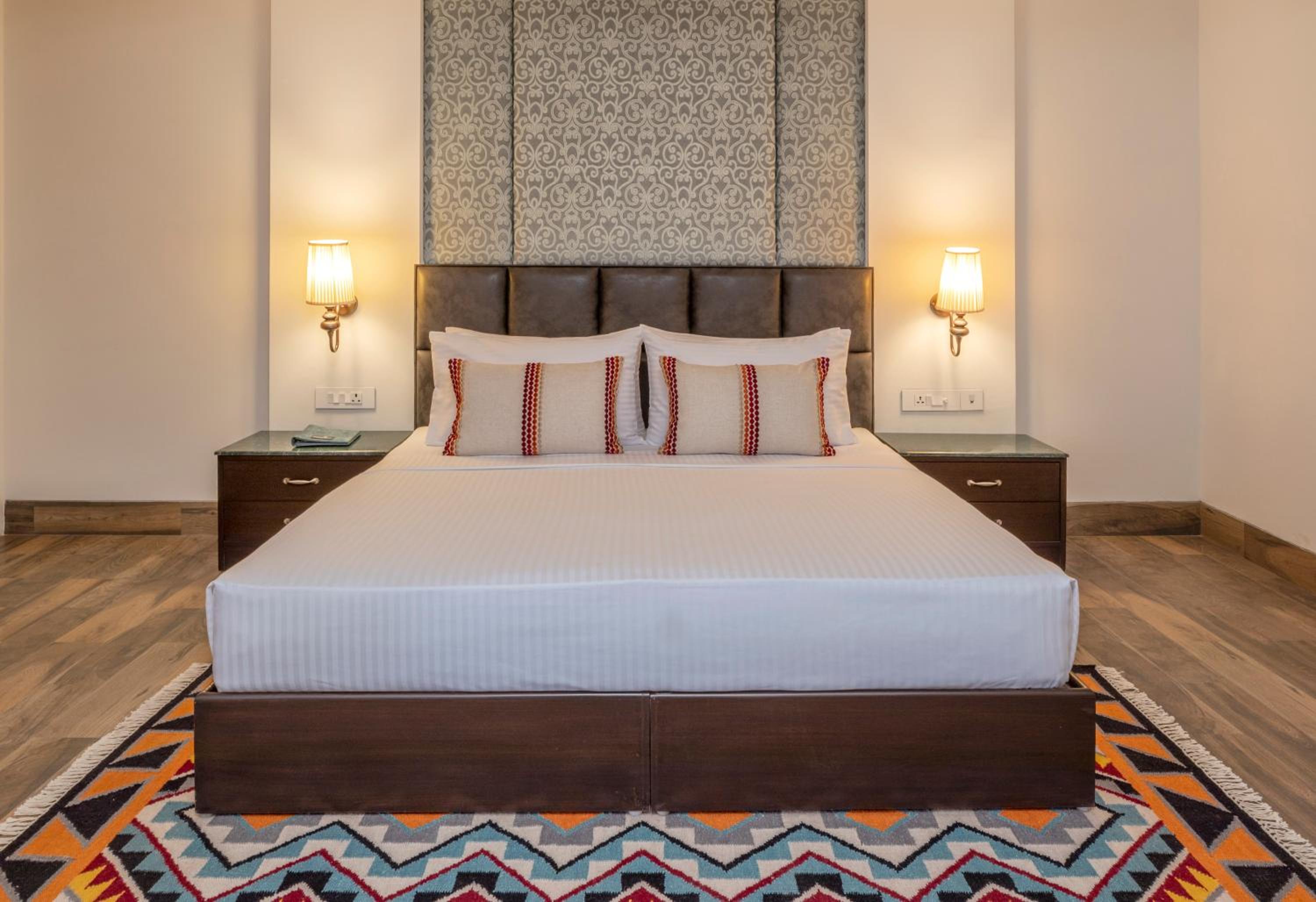 Superior King Room with 20% off on session of SPA, Welcome Drink on arrival - Photo 1