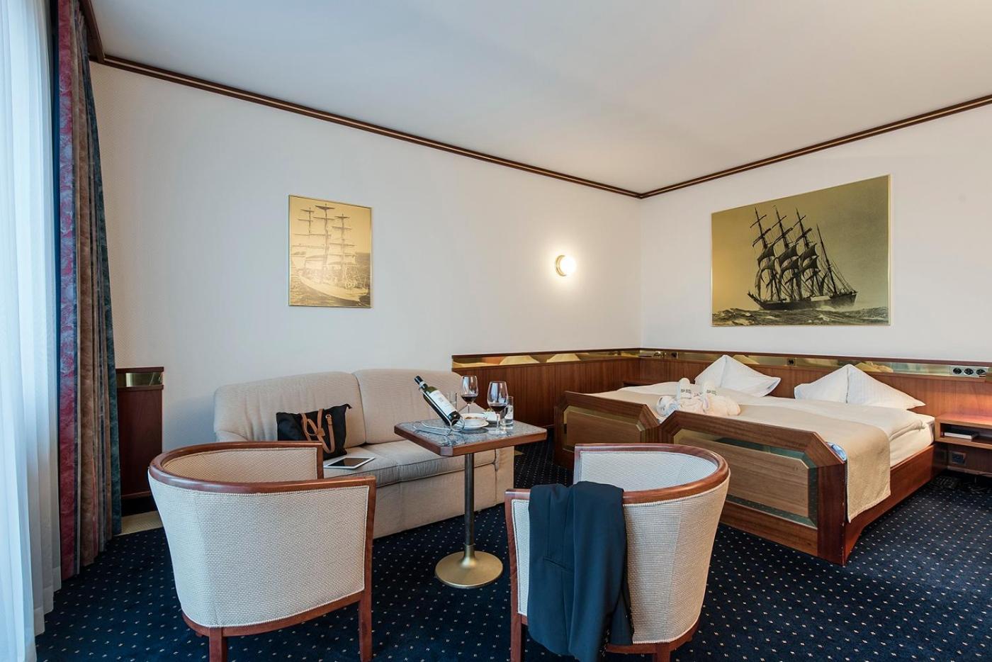 Double Room - Lake View - Photo 6