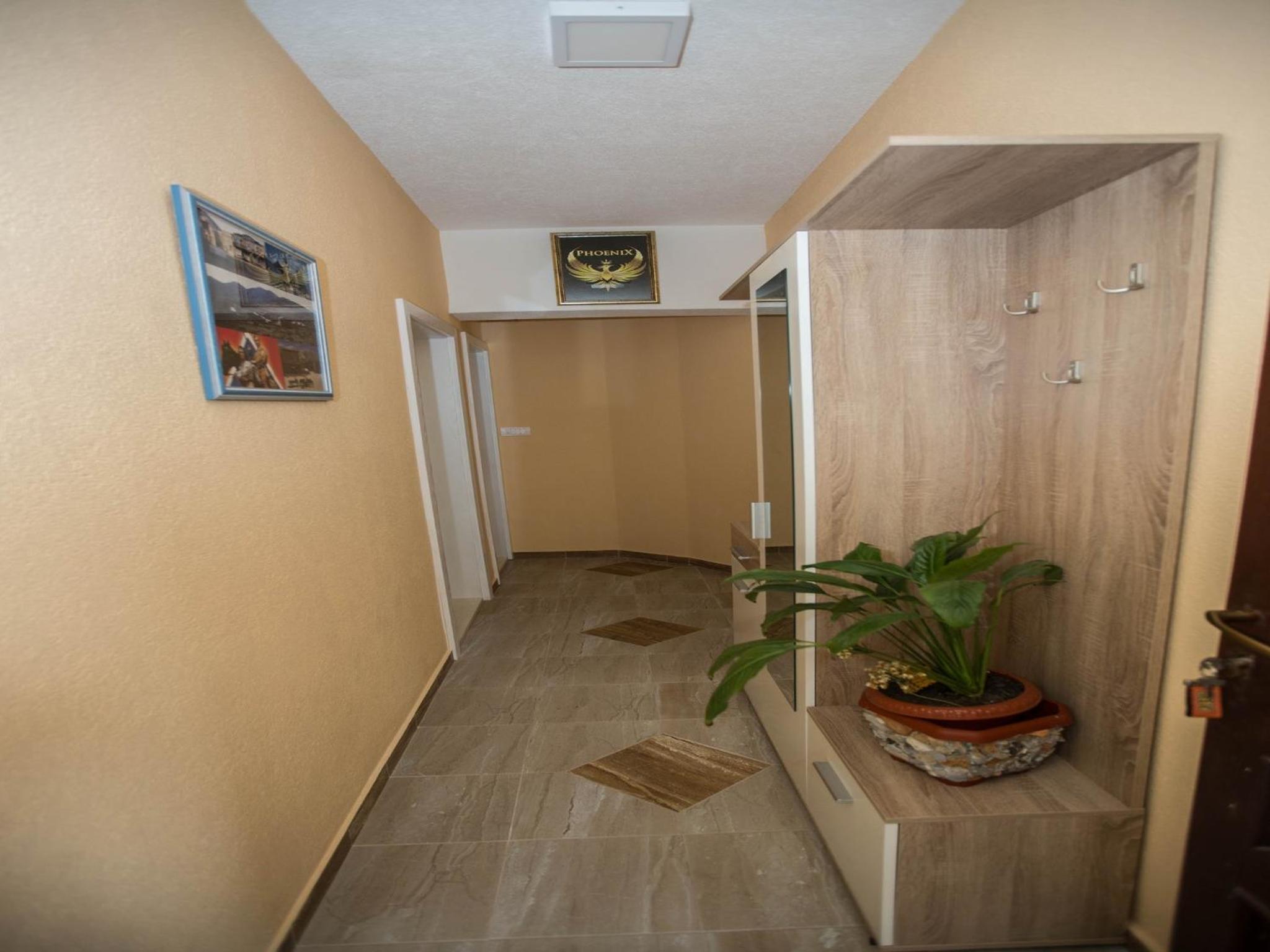 Apartment - Photo 50