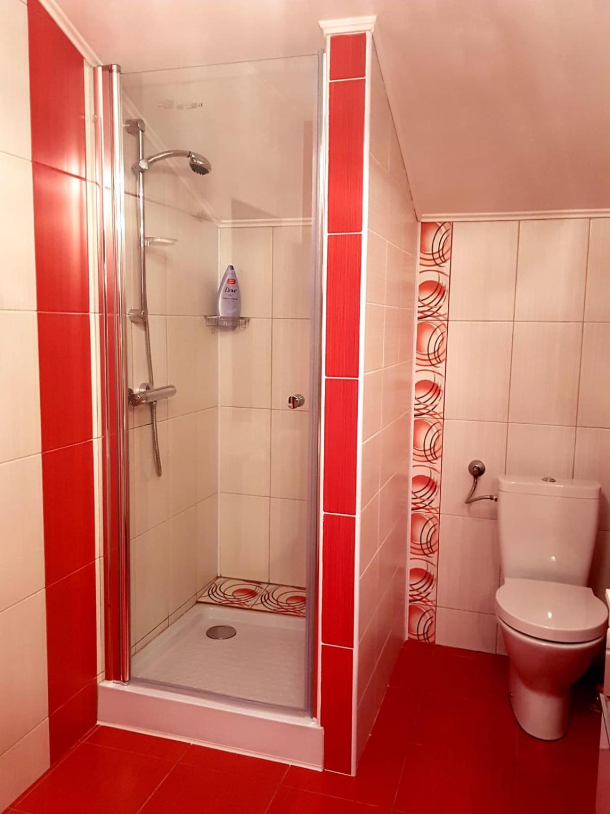 One-Bedroom Apartment - Photo 8