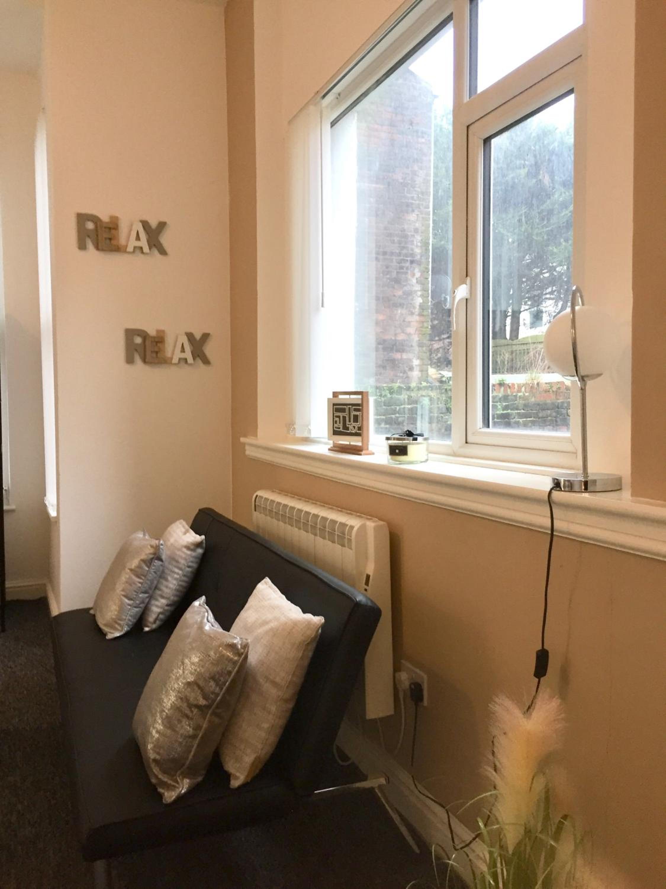 One-Bedroom Apartment - Photo 12
