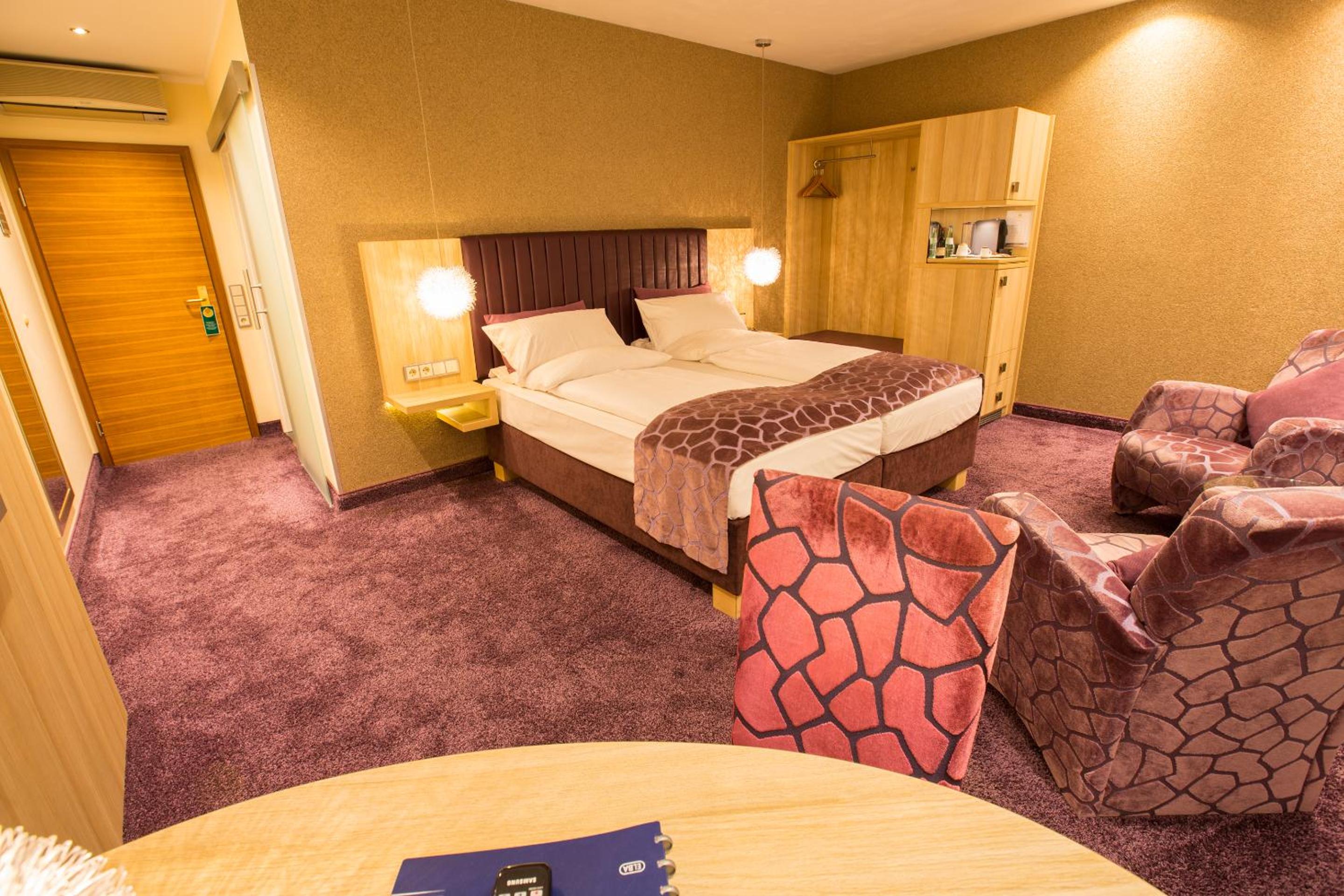 Penthouse Room