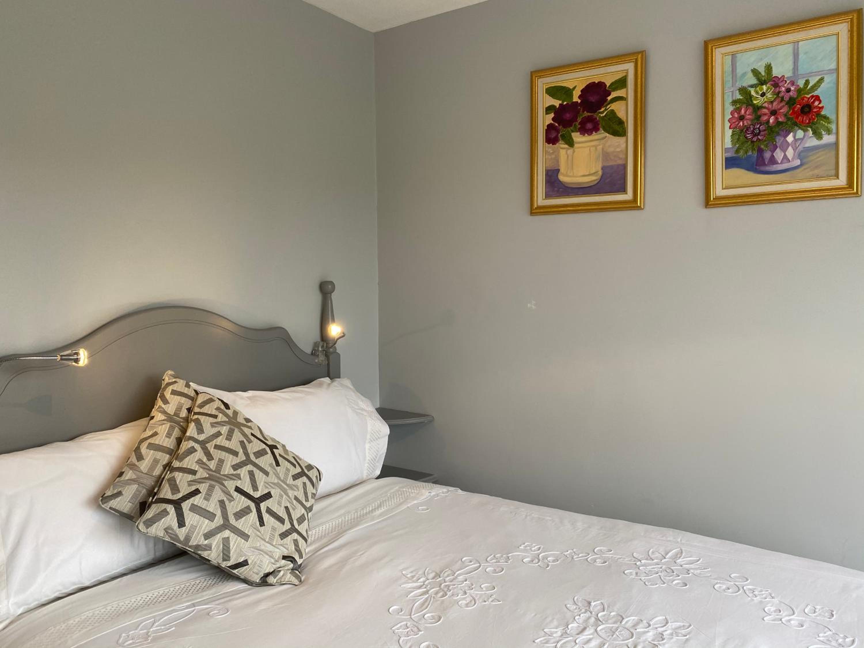 Double Room - Photo 21
