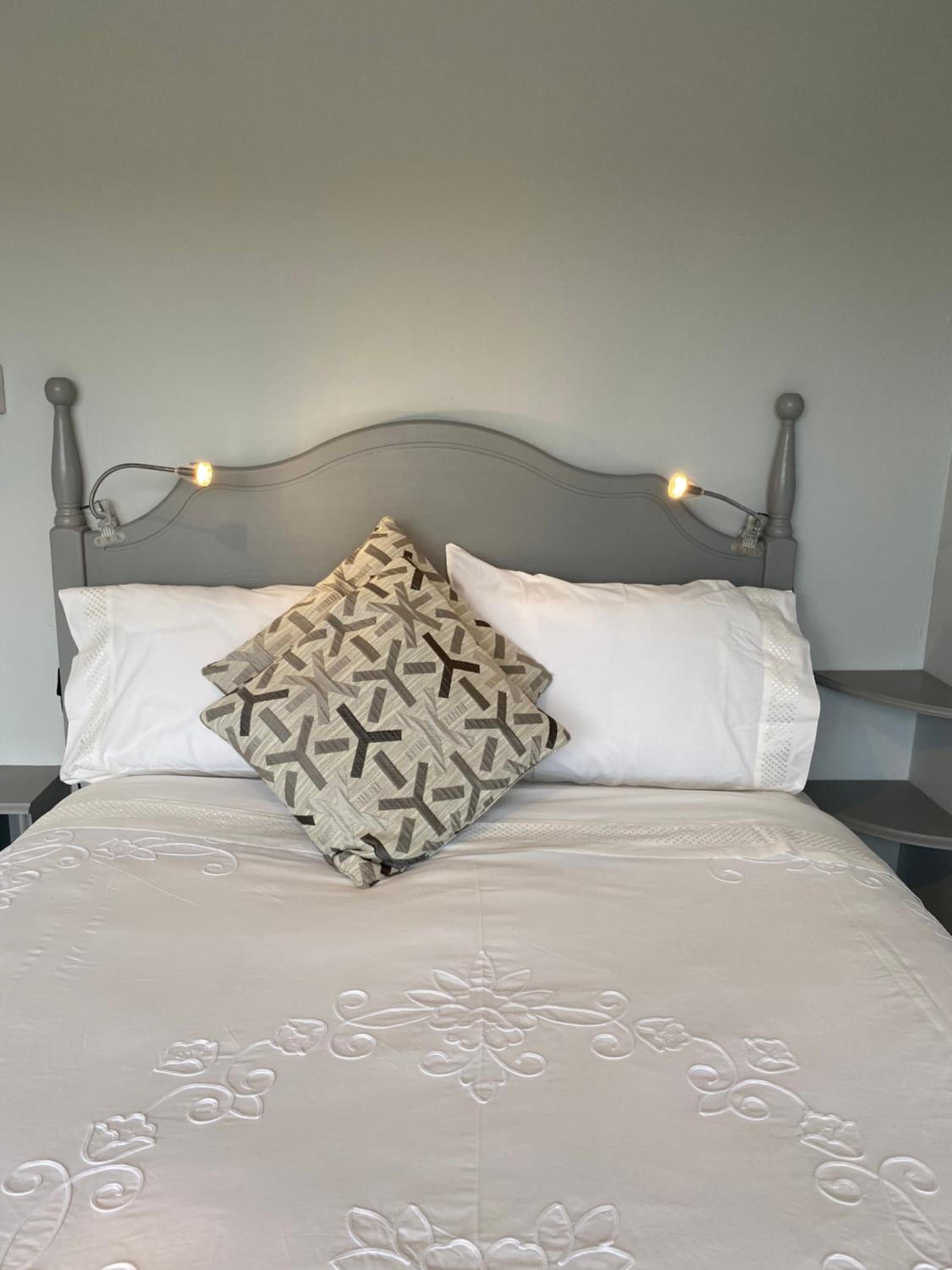 Double Room - Photo 2