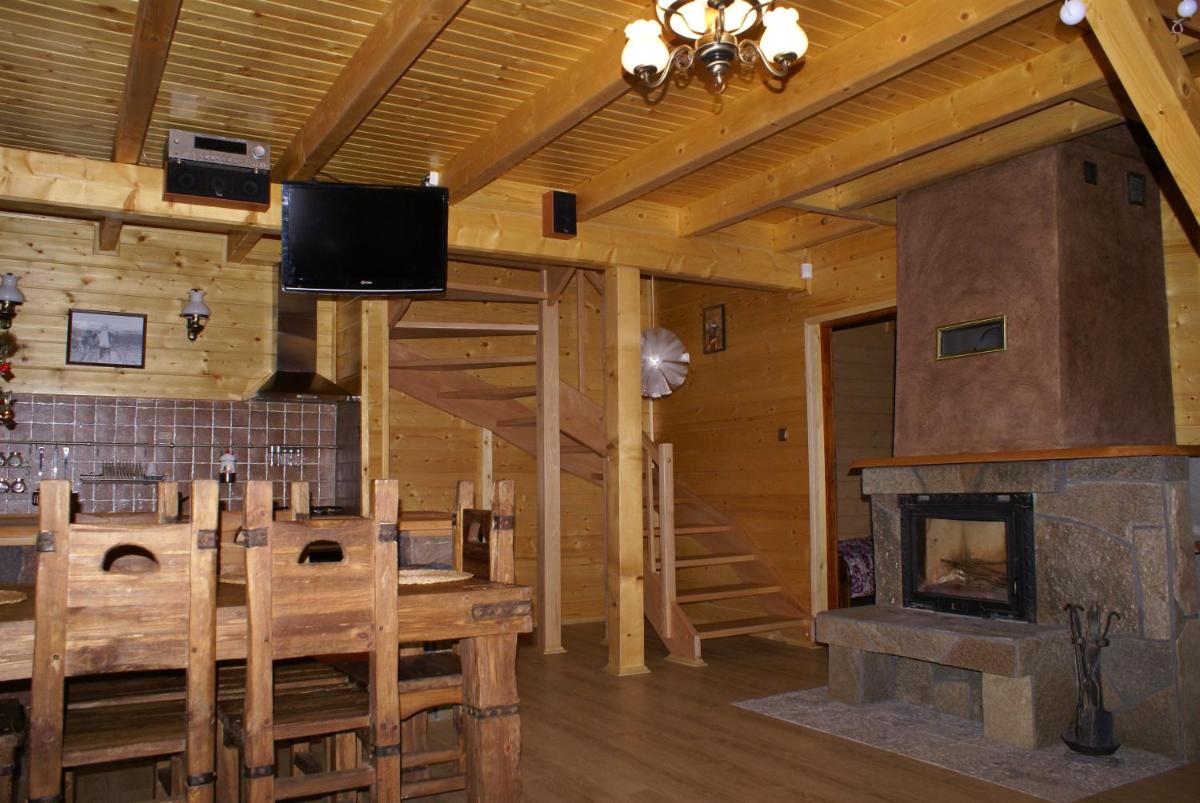 Four-Bedroom House photo 2