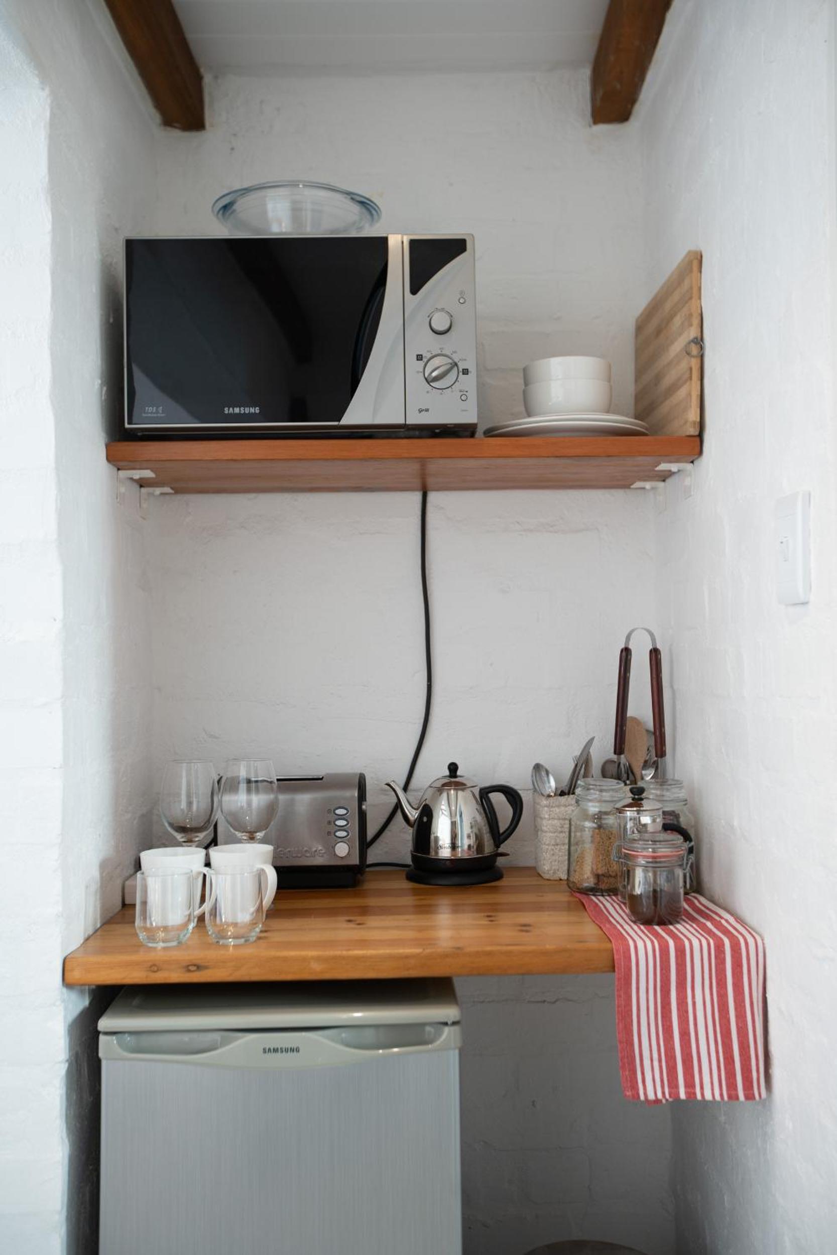 Twin Room with Kitchenette photo 2
