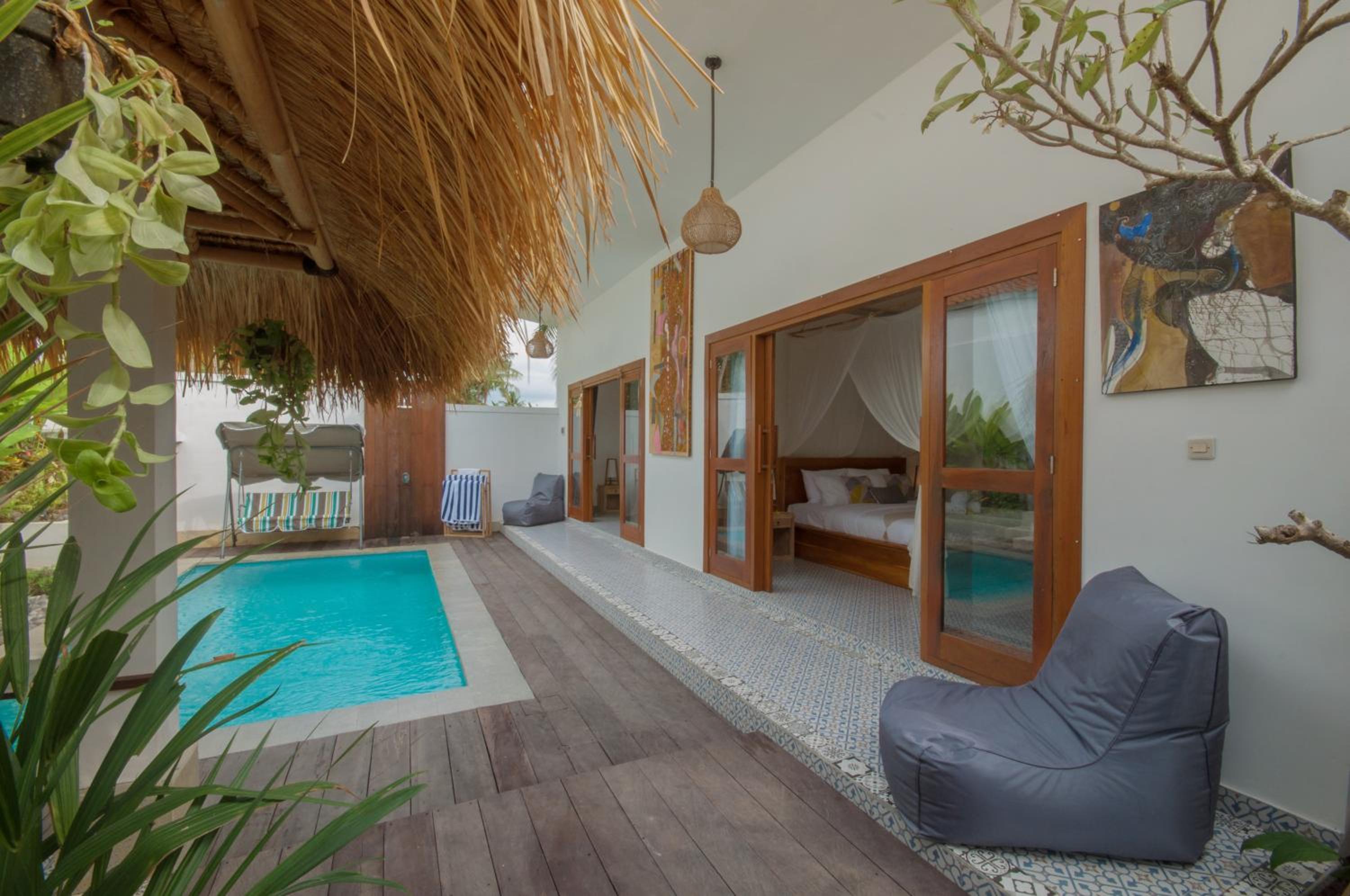 Two-Bedroom Villa - Photo 9