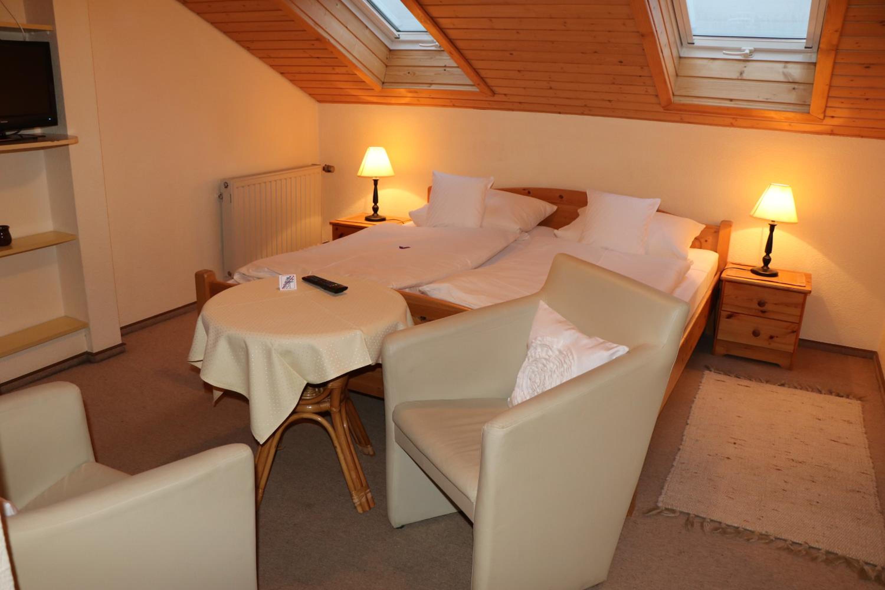 Double Room photo 2