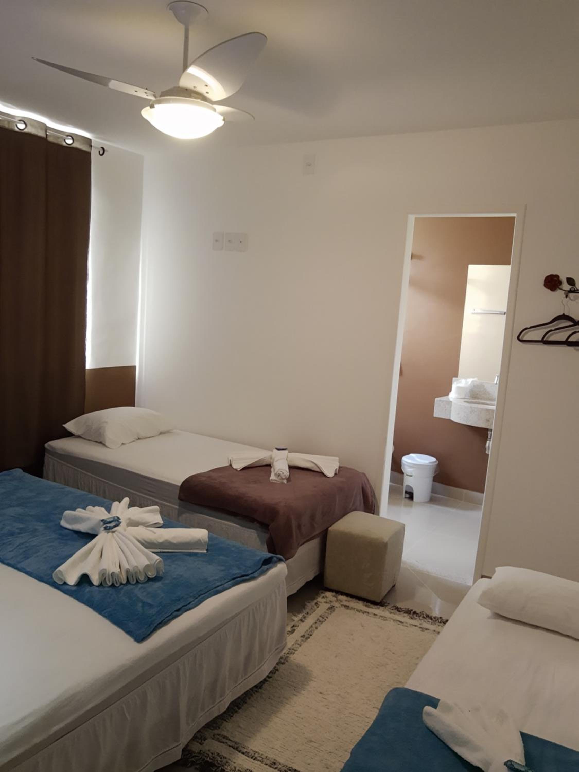 Standard Quadruple Room - Photo 4