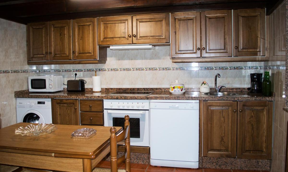 Two-Bedroom House photo 2