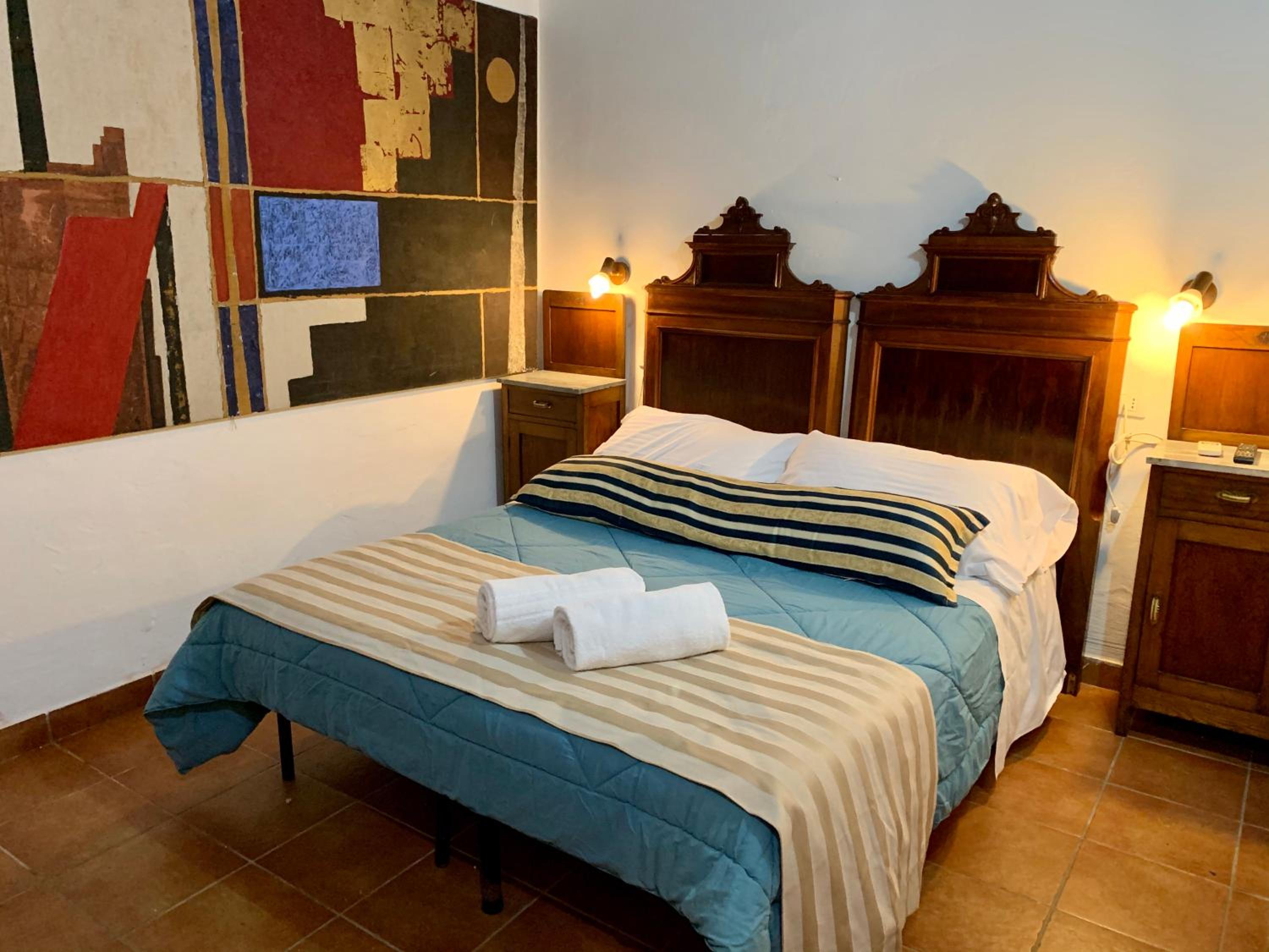 Double or Twin Room - Photo 2