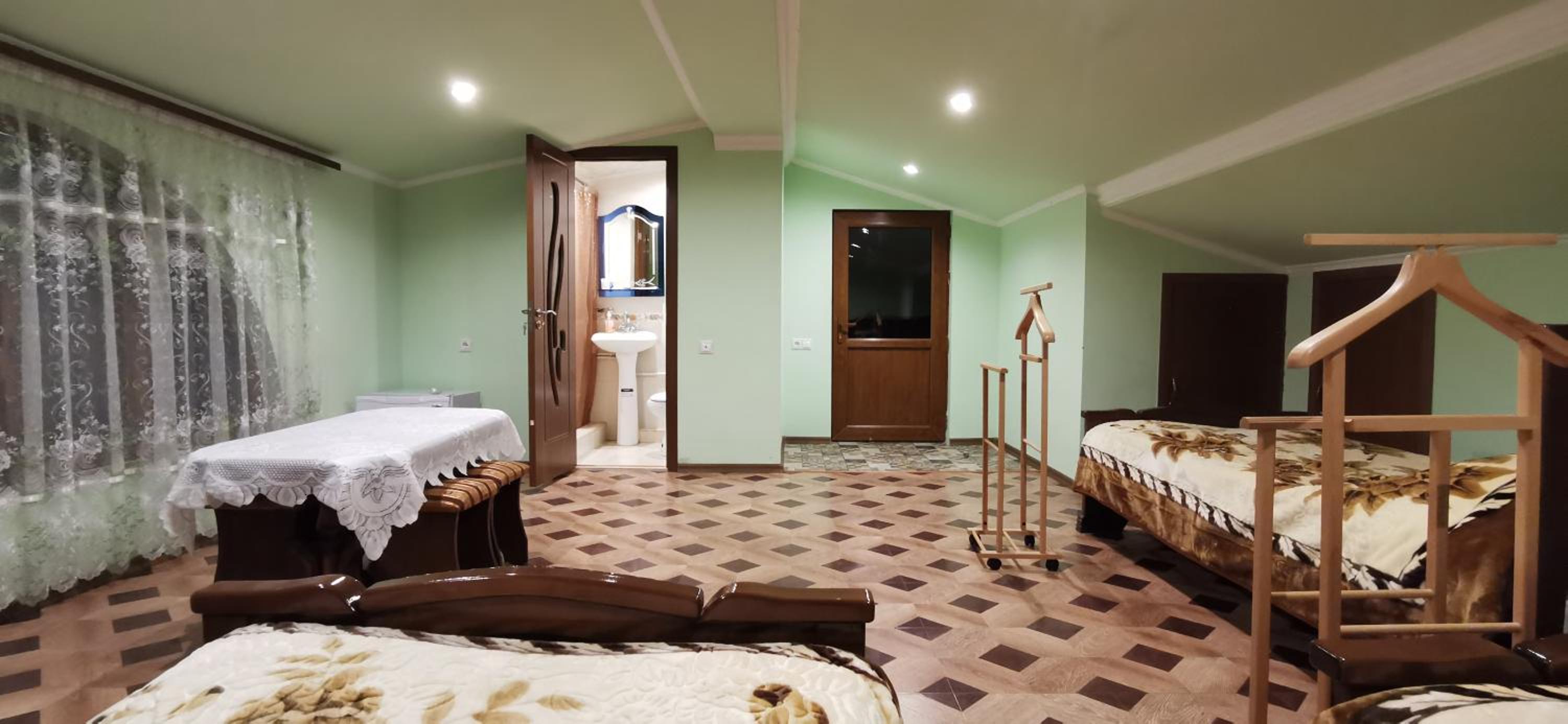 Deluxe Quadruple Room photo 3