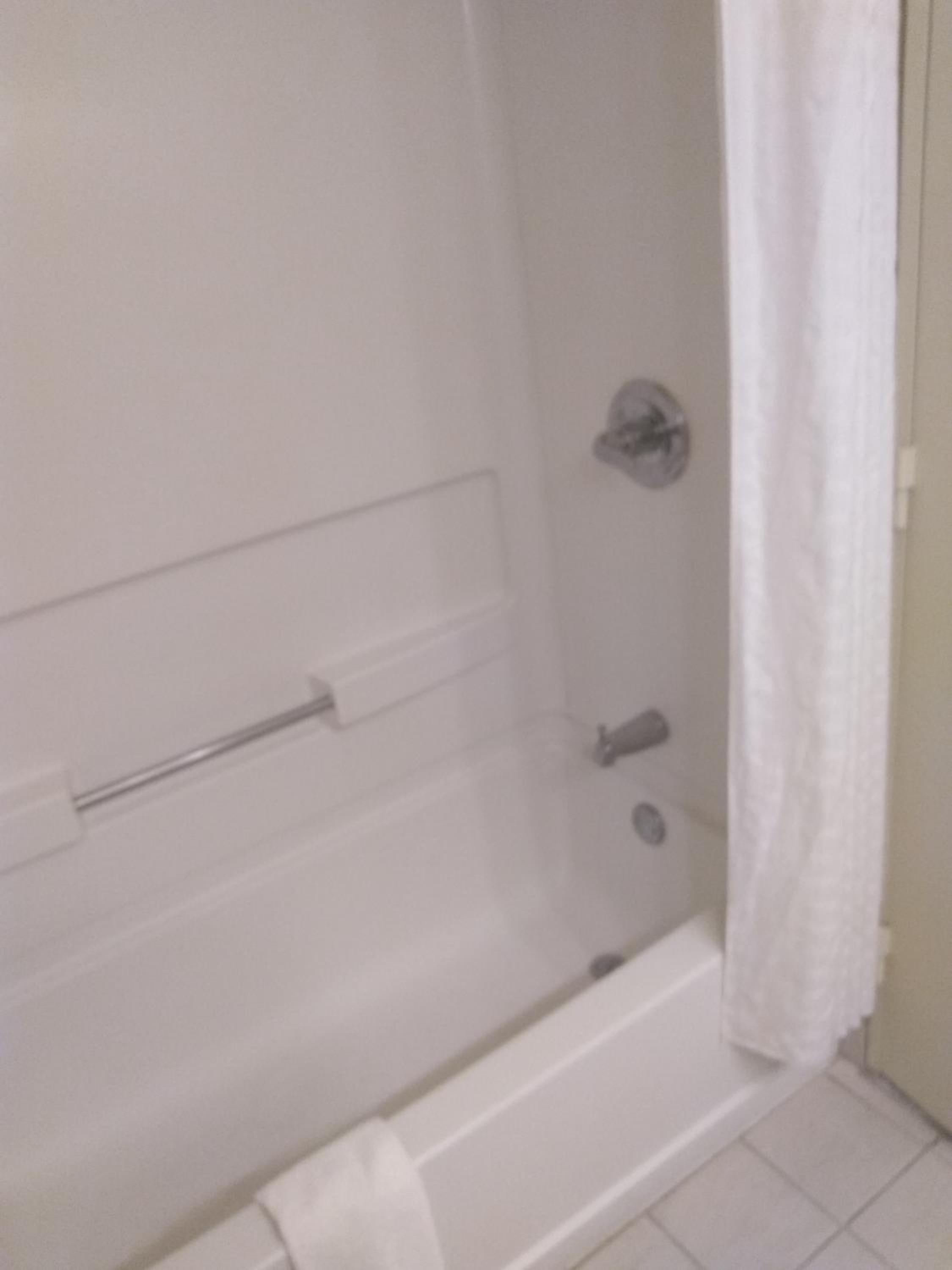 One-Bedroom King Suite photo 2