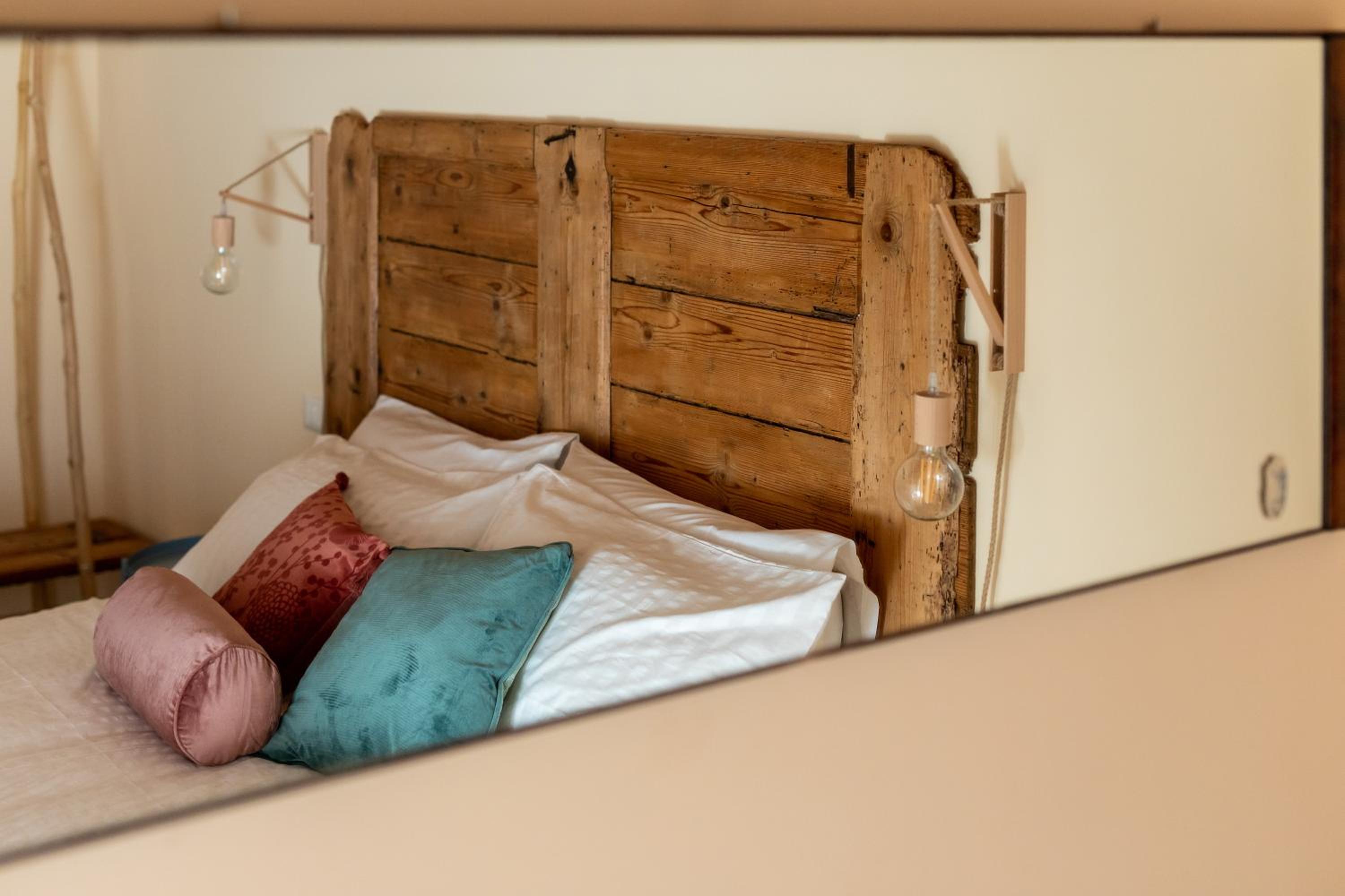 Superior Double Room - Photo 8