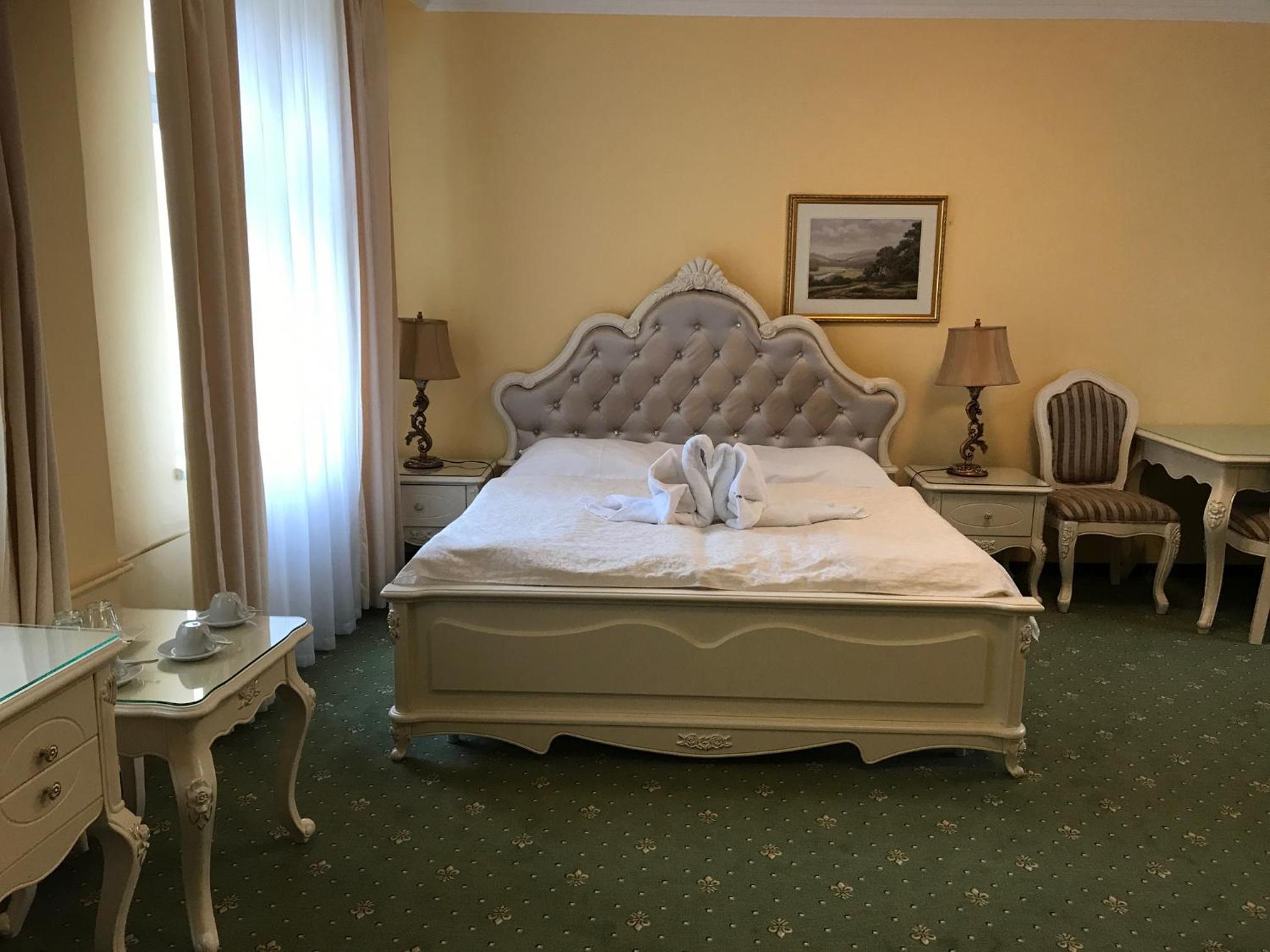 Standard Triple Room - Photo 4