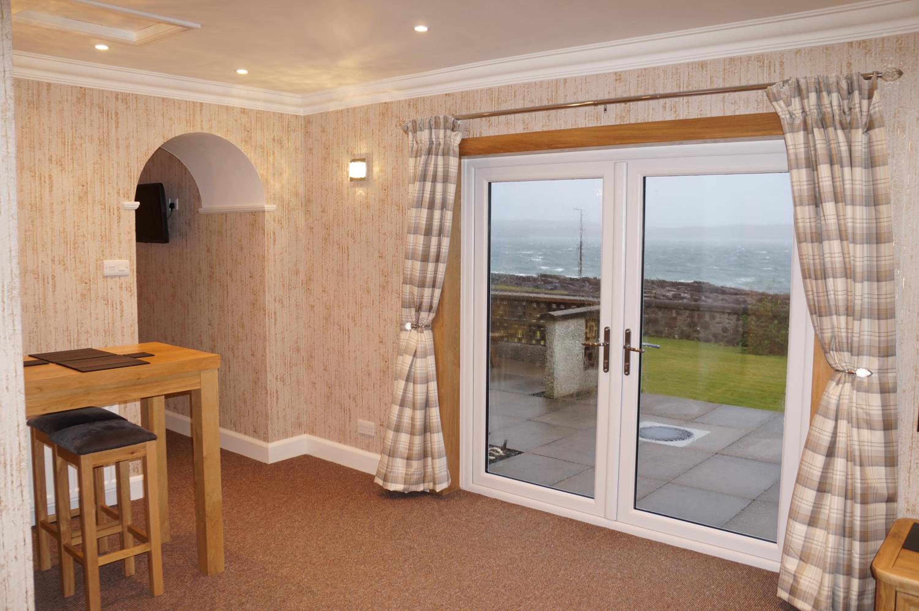 Executive Suite photo 2