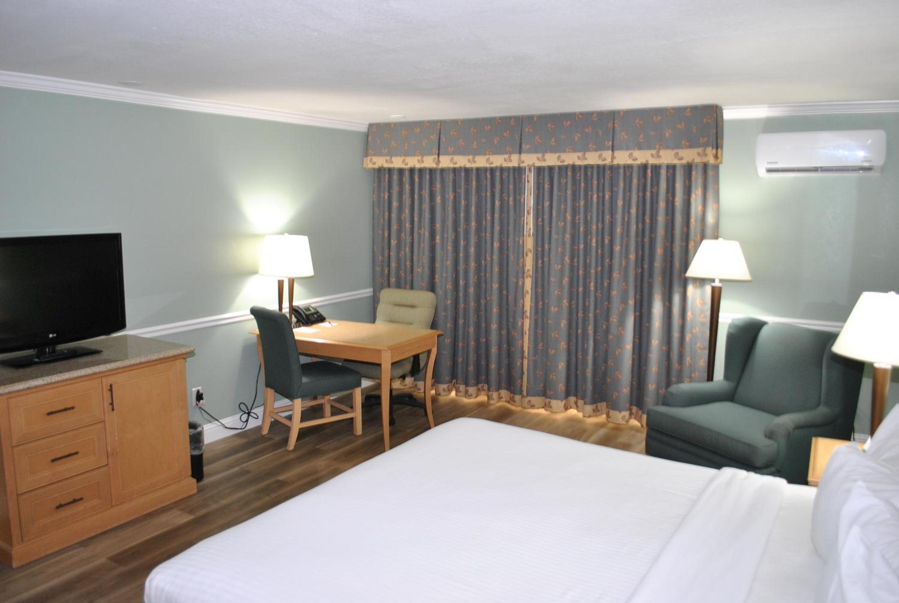 Superior King Room - Photo 2