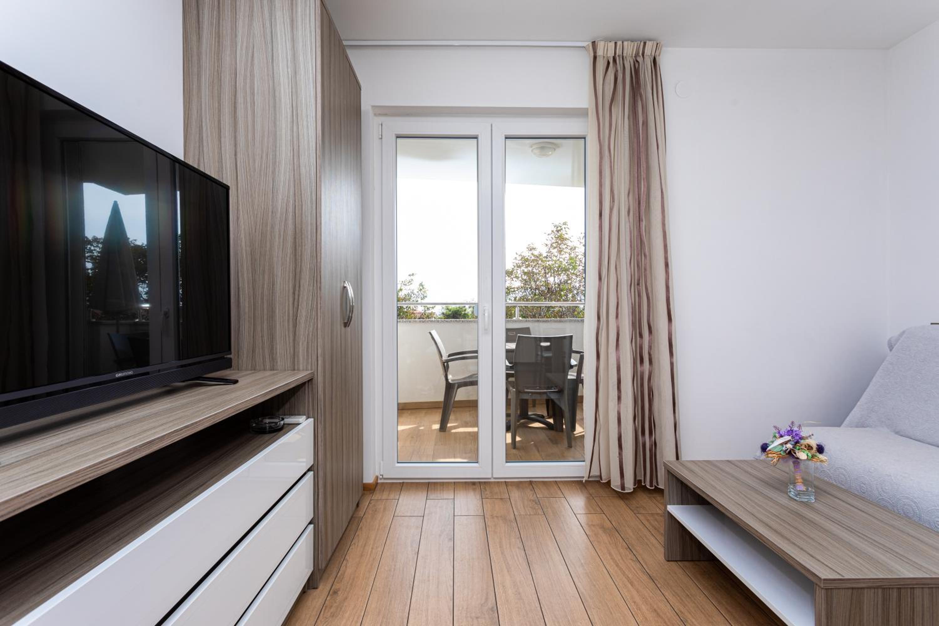 Apartment with View and Balcony