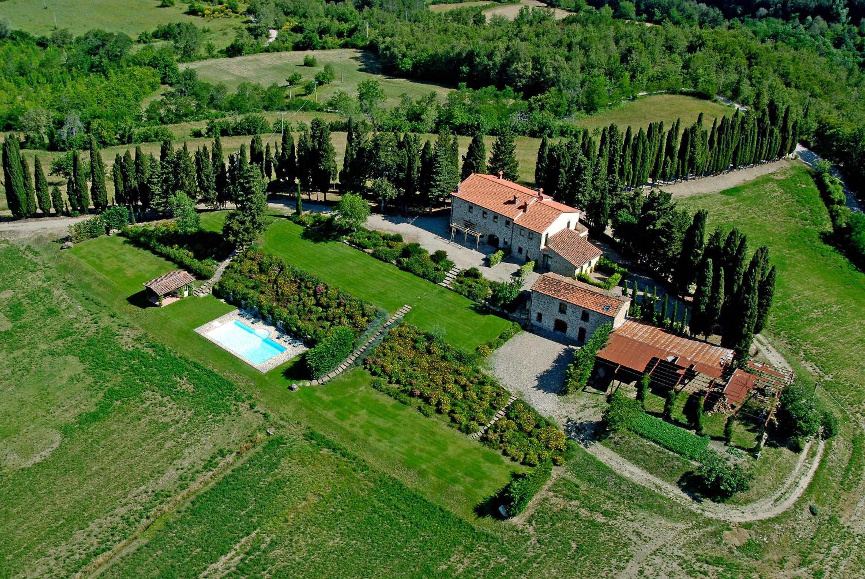 Five-Bedroom Villa - Split Level  - Photo 18