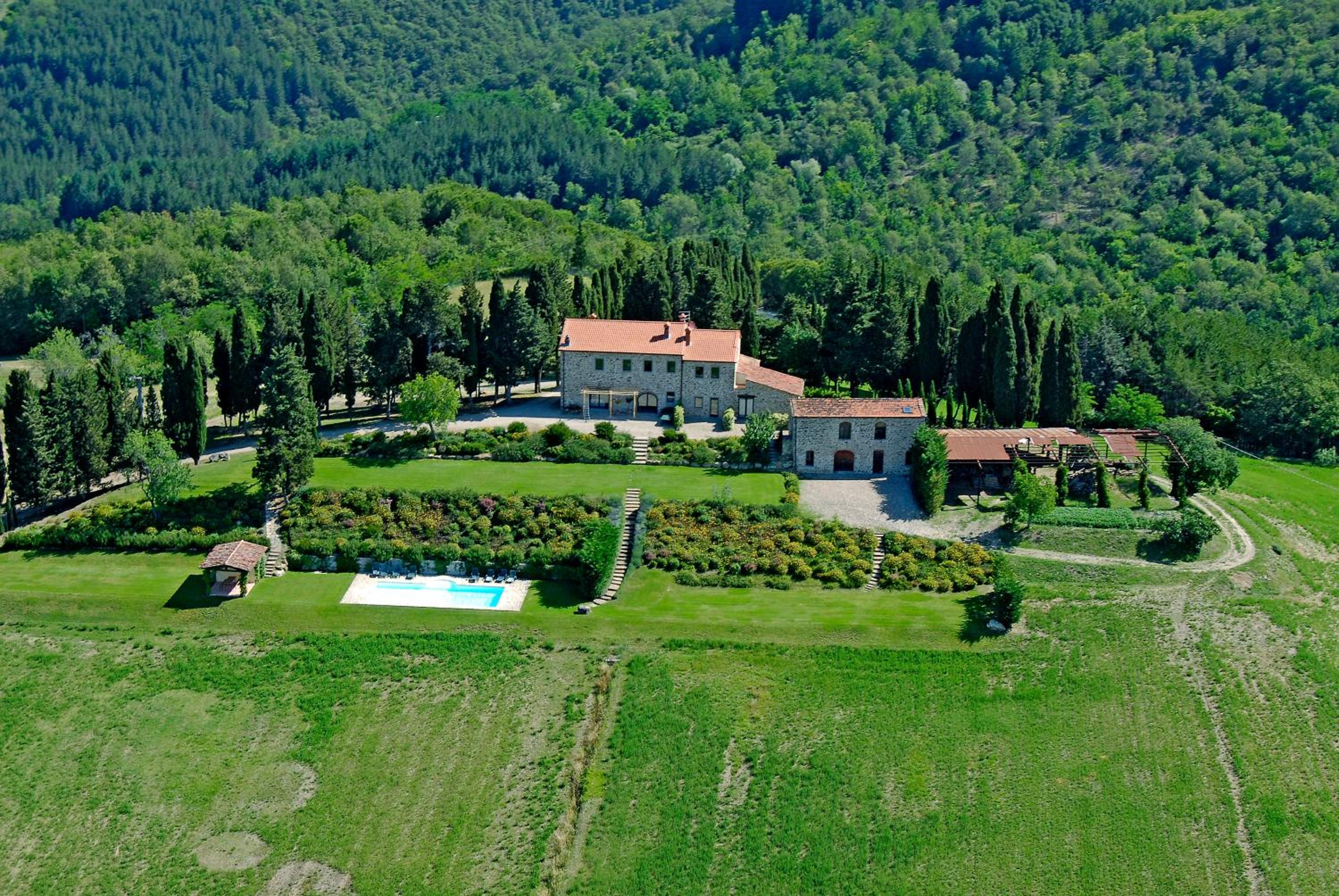 Five-Bedroom Villa - Split Level  - Photo 39