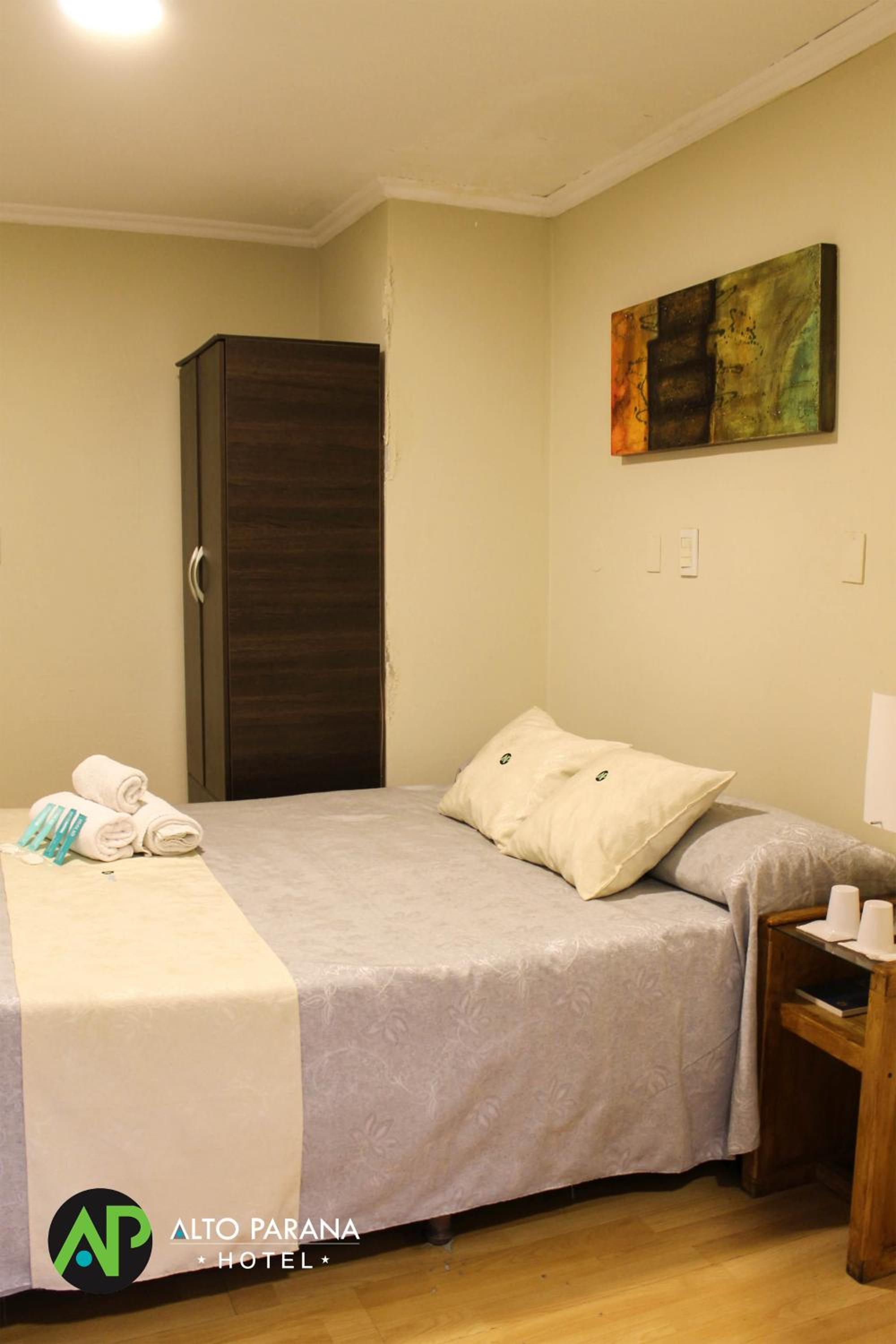 Budget Double Room photo 2