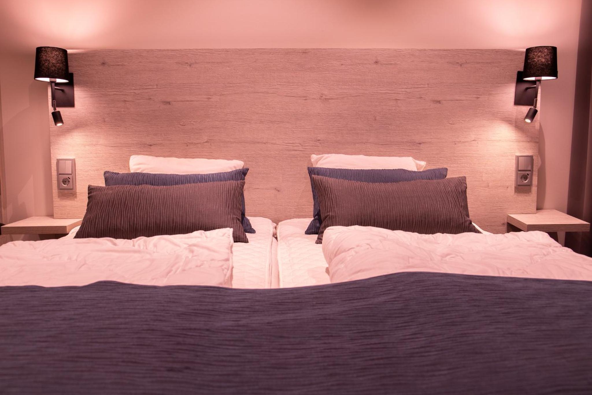 Double or Twin Room with Shared Bathroom photo 3