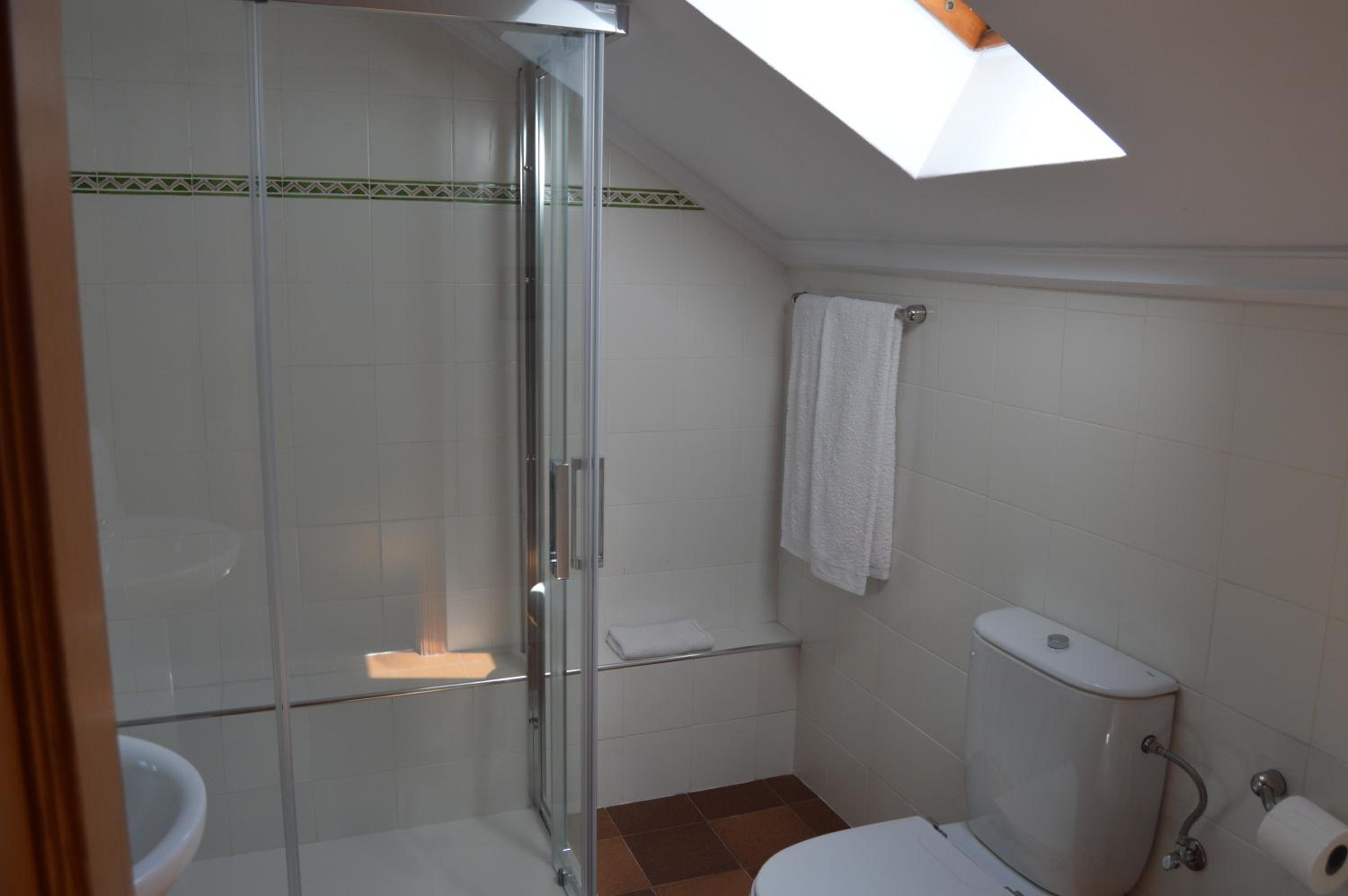 Twin Room with Balcony photo 2