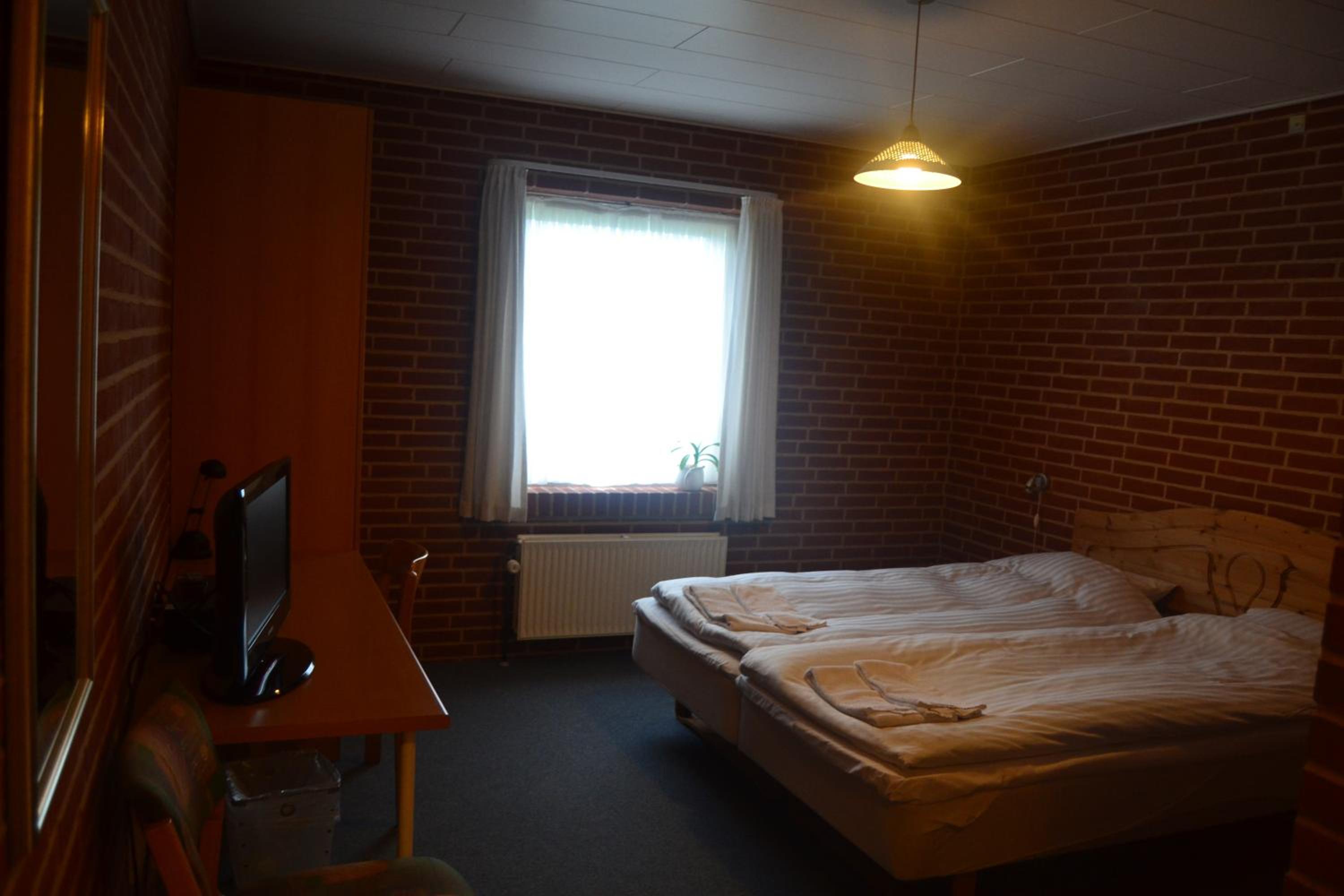 Double or Twin Room photo 2