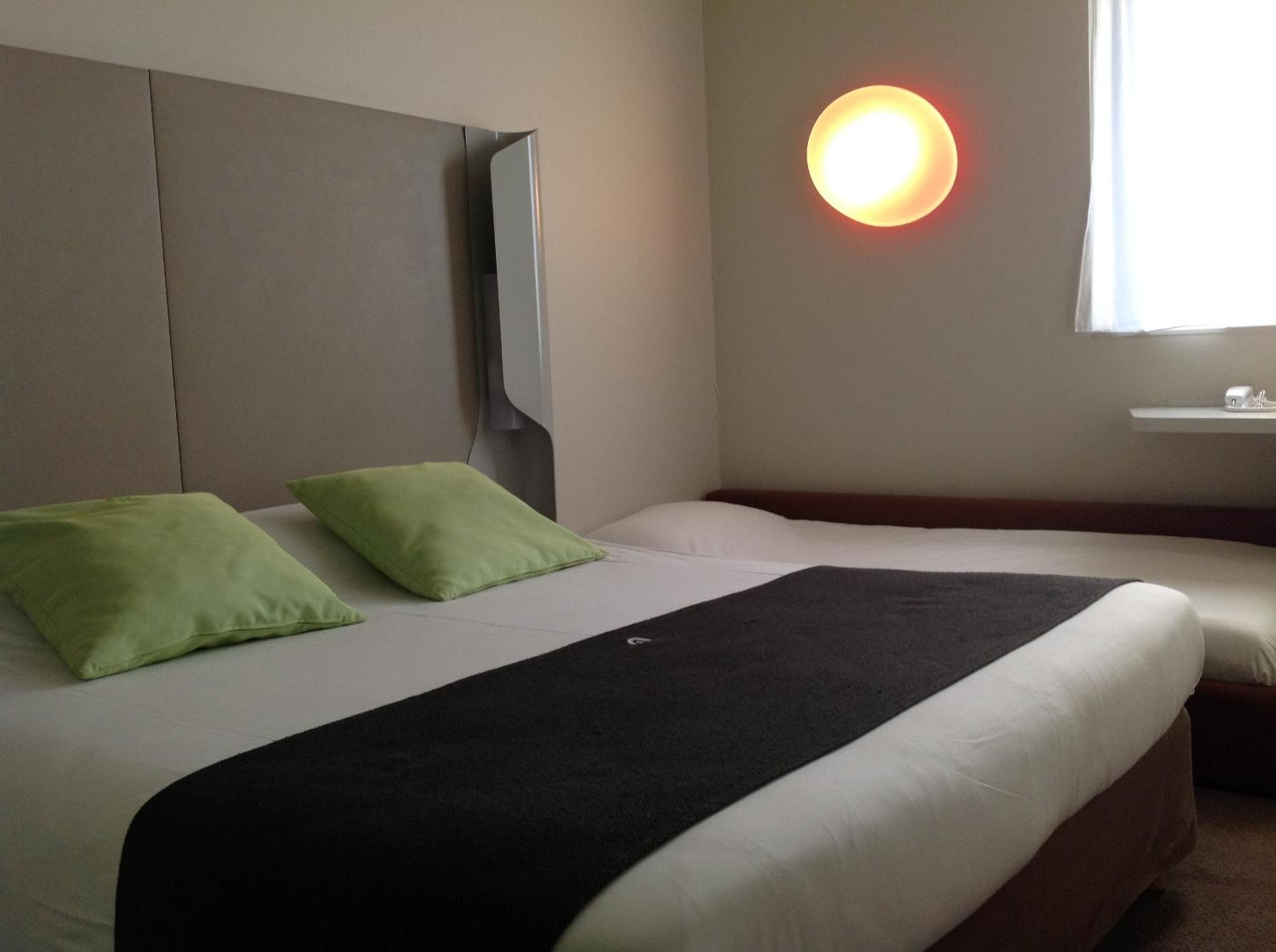 Standard Triple Room - Photo 1