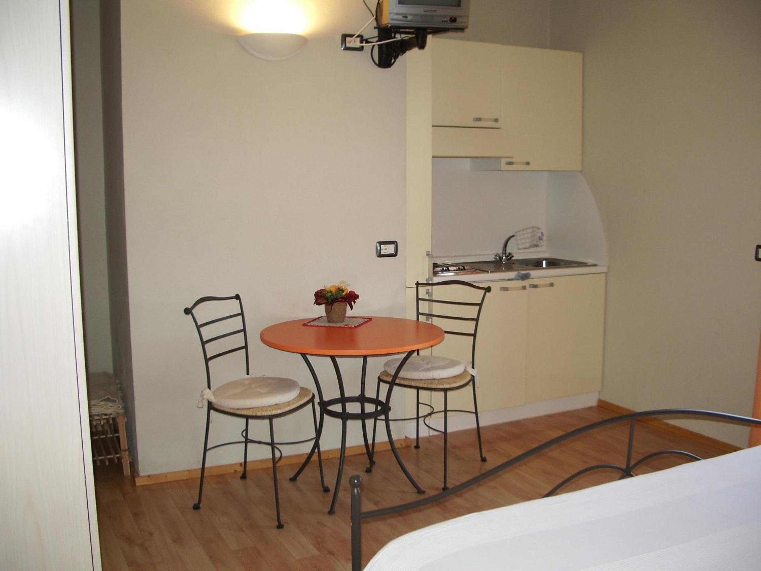 Studio with Balcony photo 3