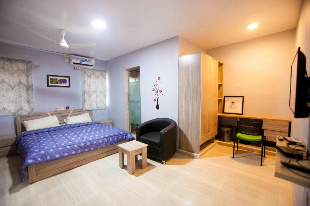 Executive Suite