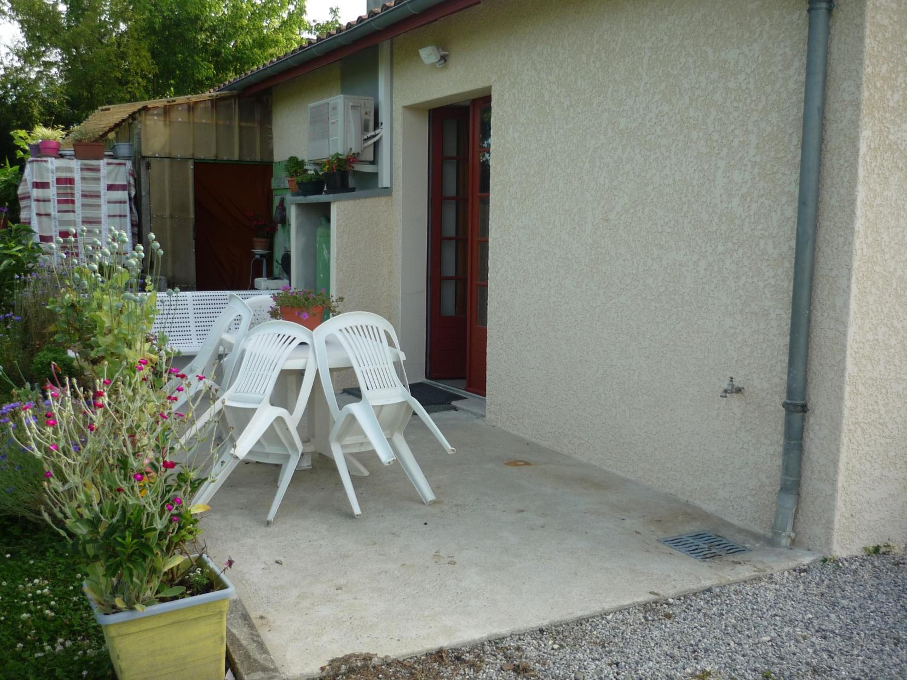 Two-Bedroom House photo 1
