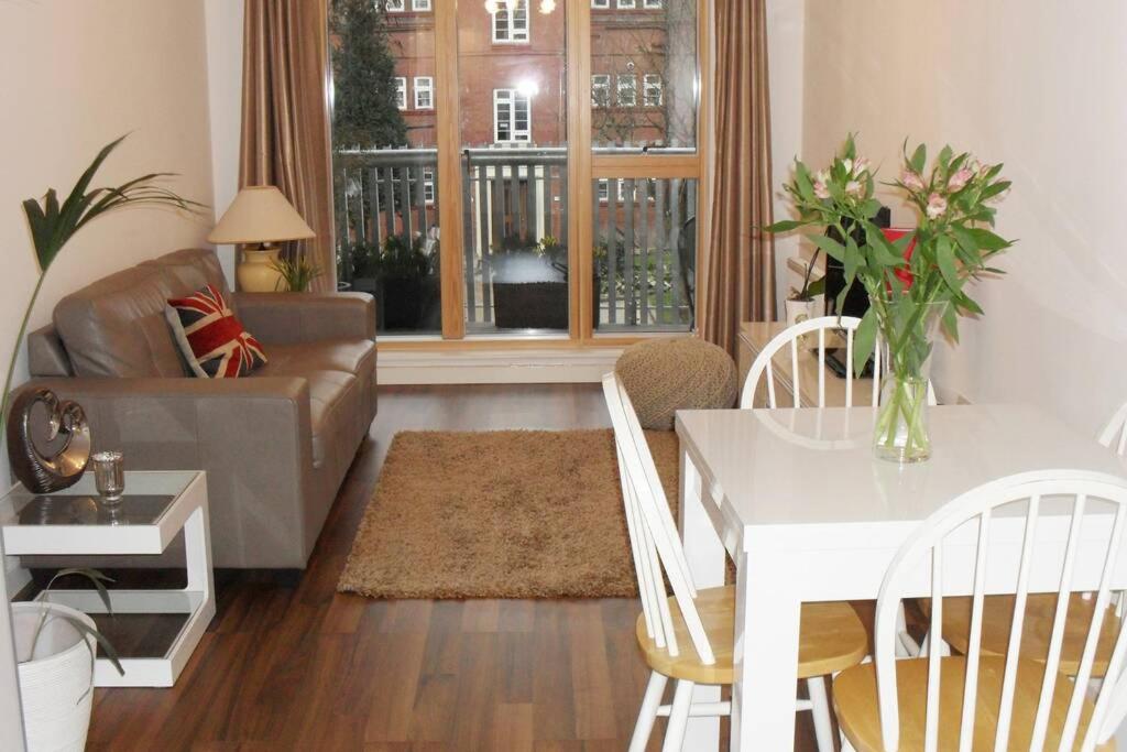 Apartment photo 1
