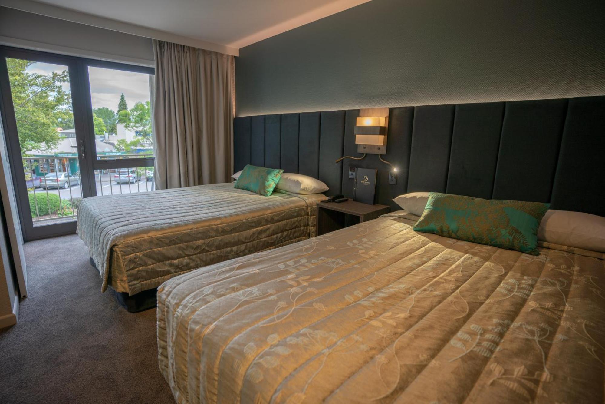 Standard Double or Twin Room - Photo 3