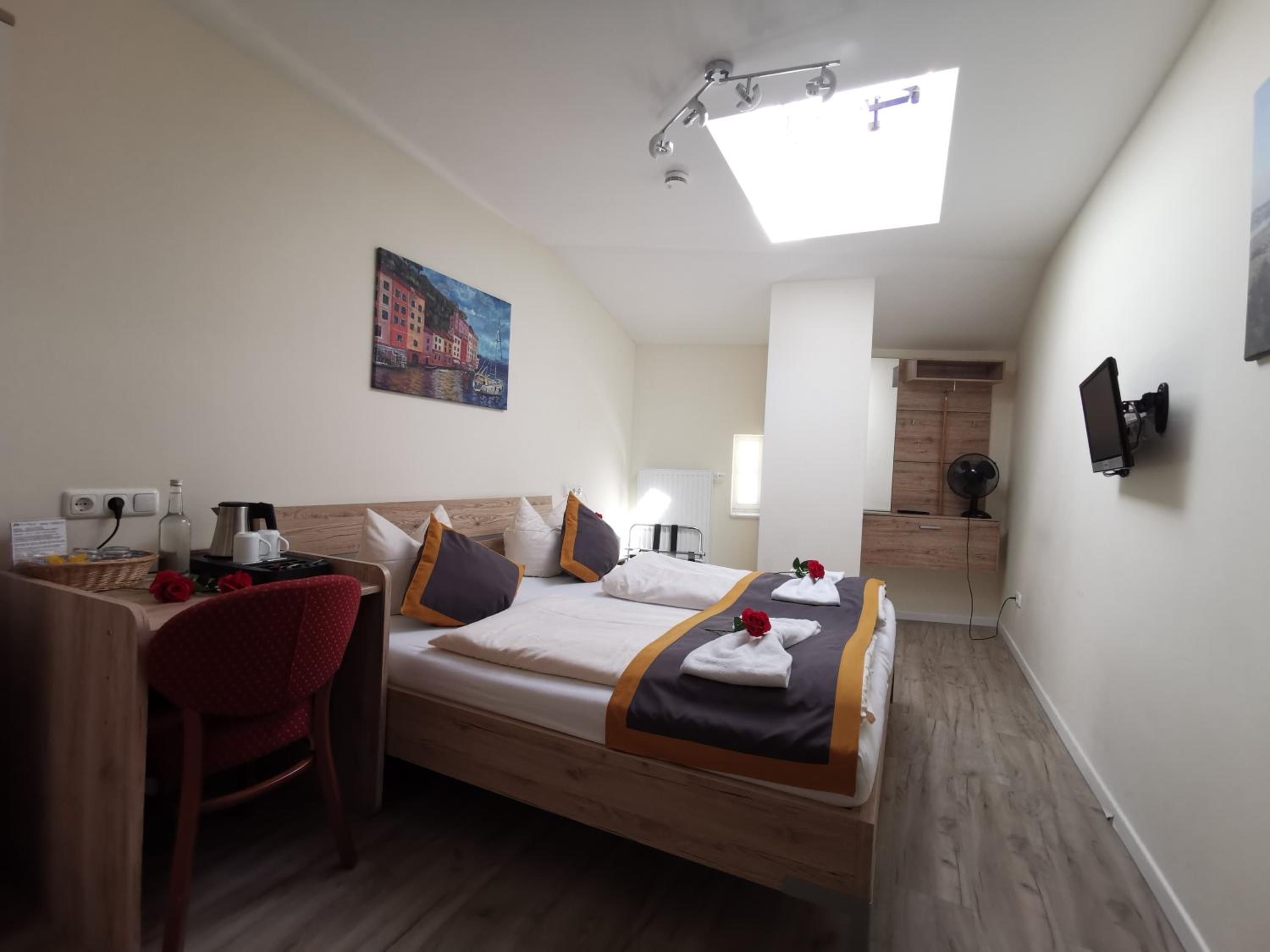 Standard Double Room photo 2