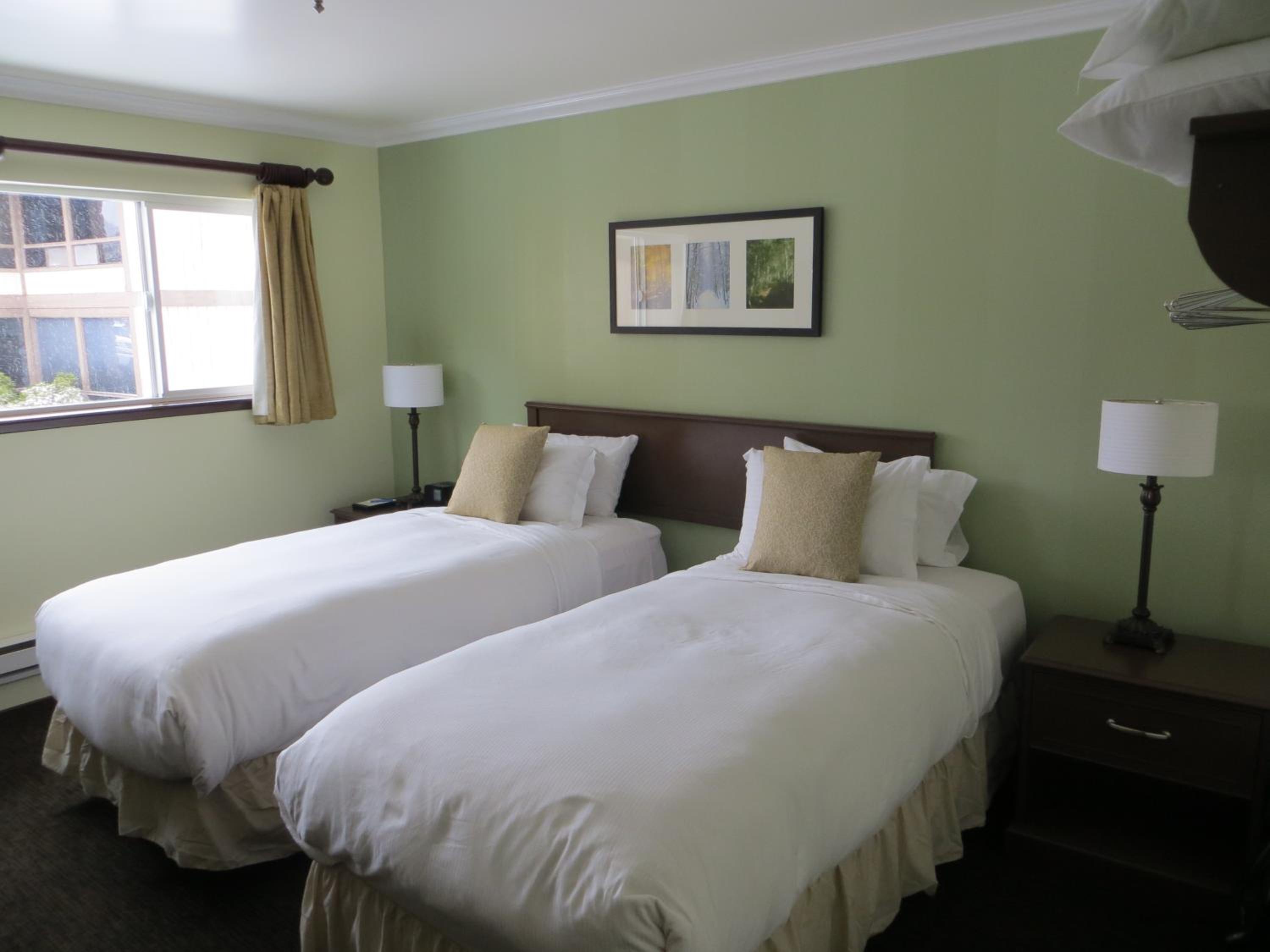 Single Room with Two Single Beds - Photo 2