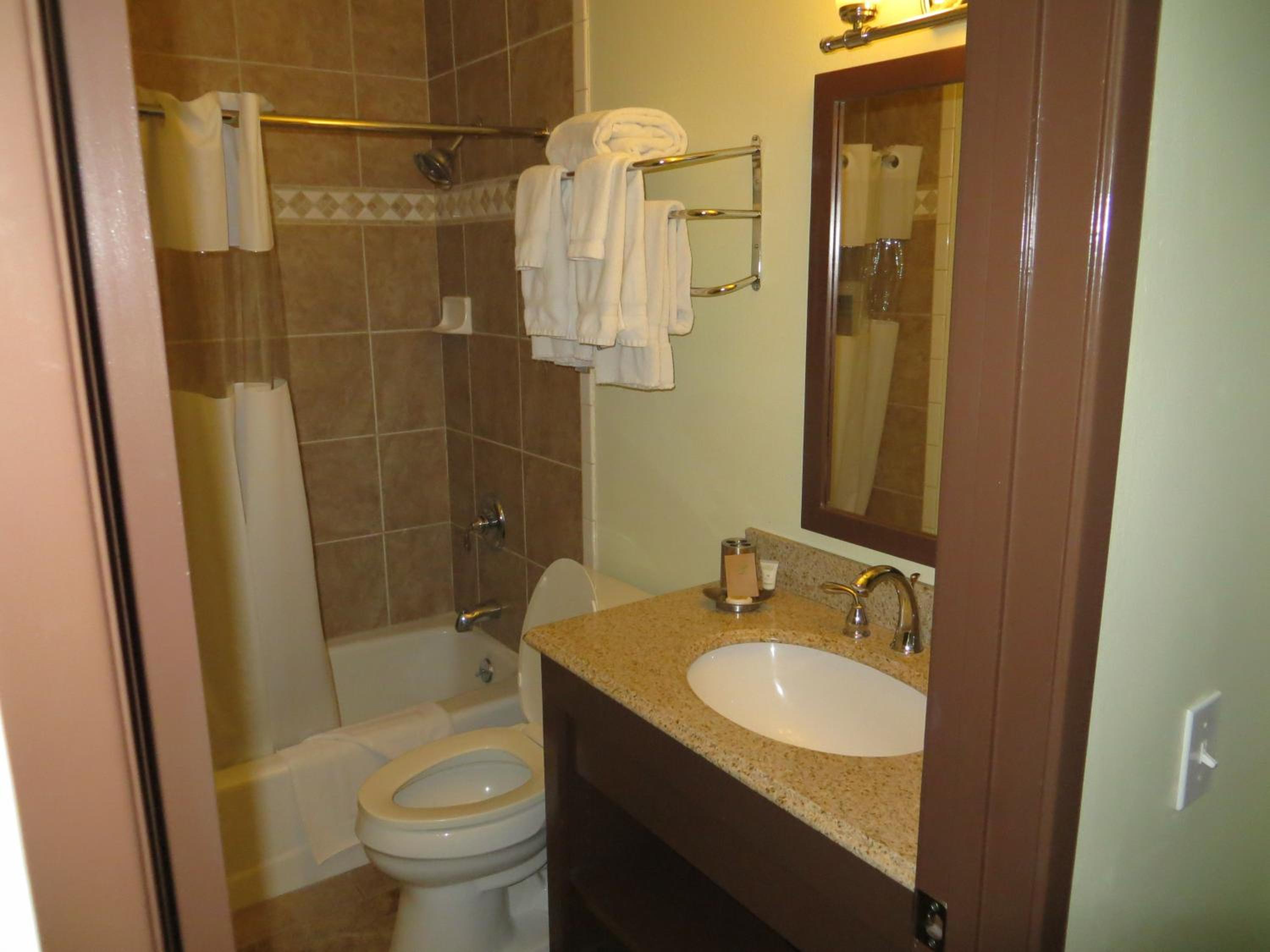 Standard Queen Room - Photo 3