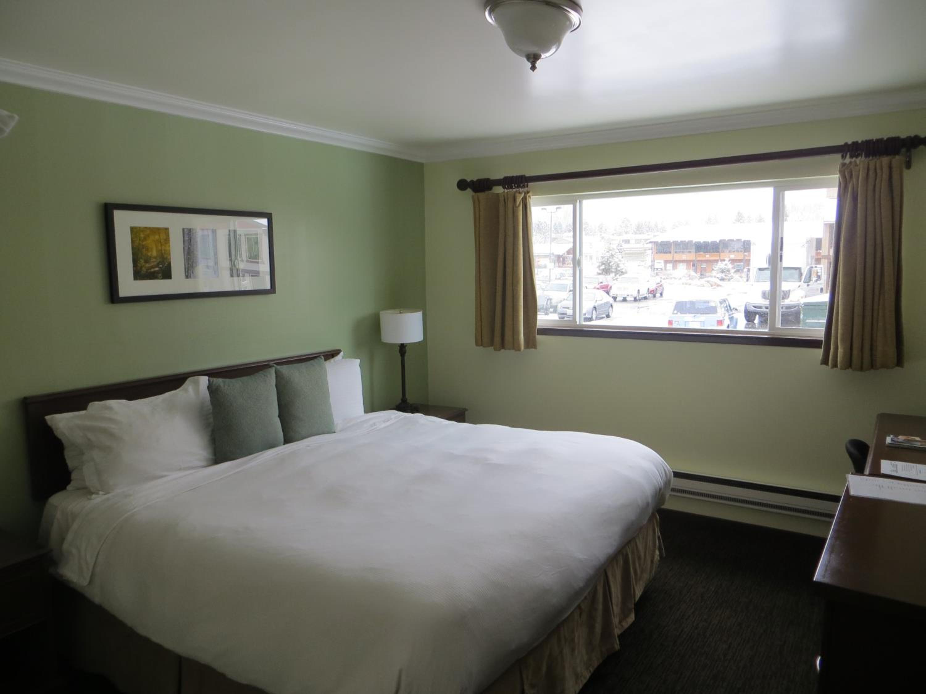 Standard Queen Room - Photo 2