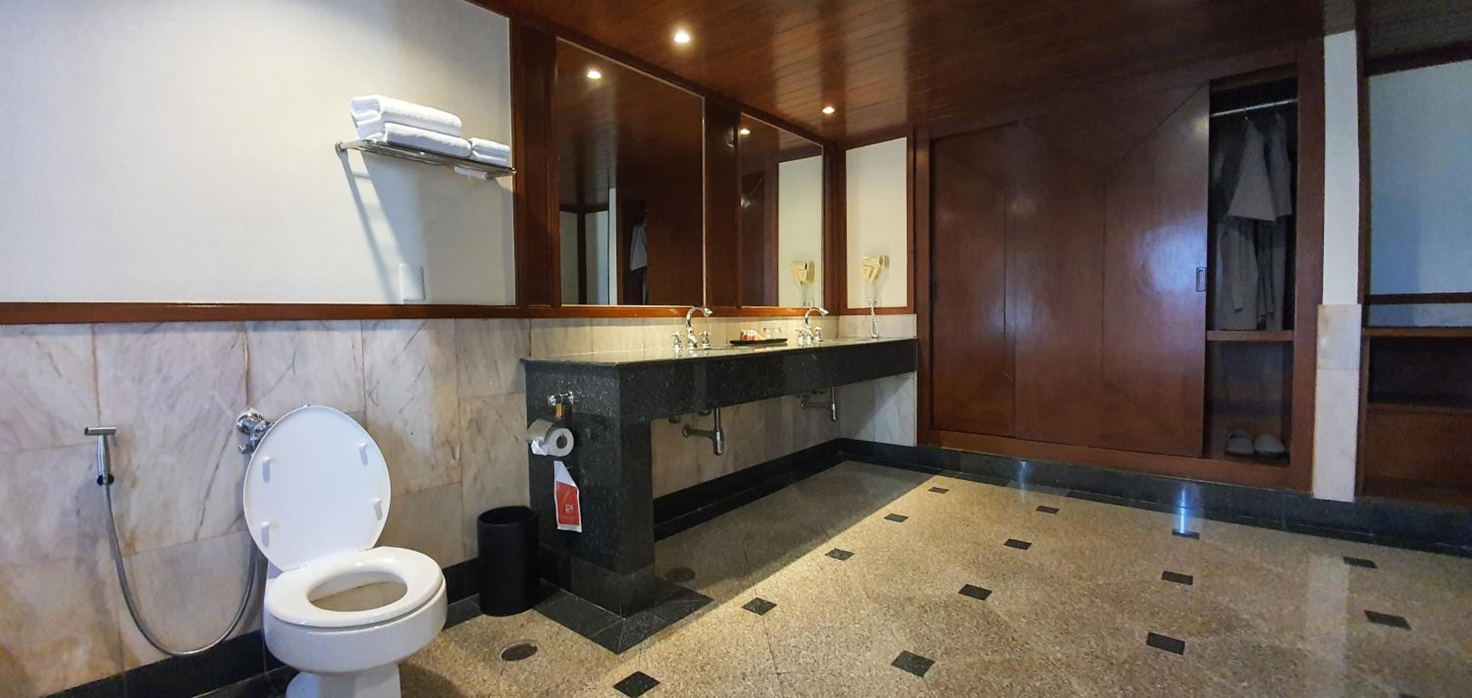 Two-Bedroom Suite