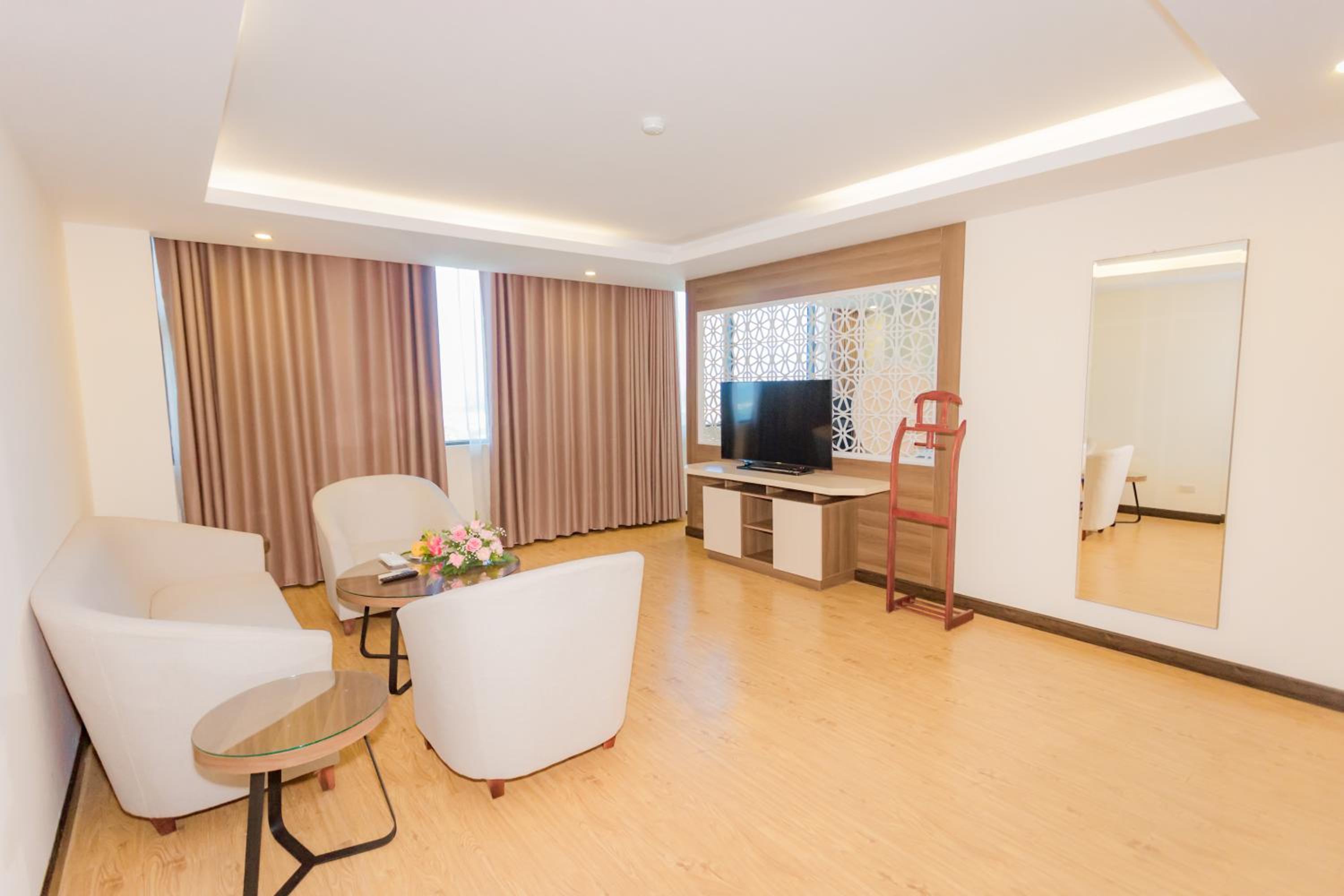 Executive Suite photo 3